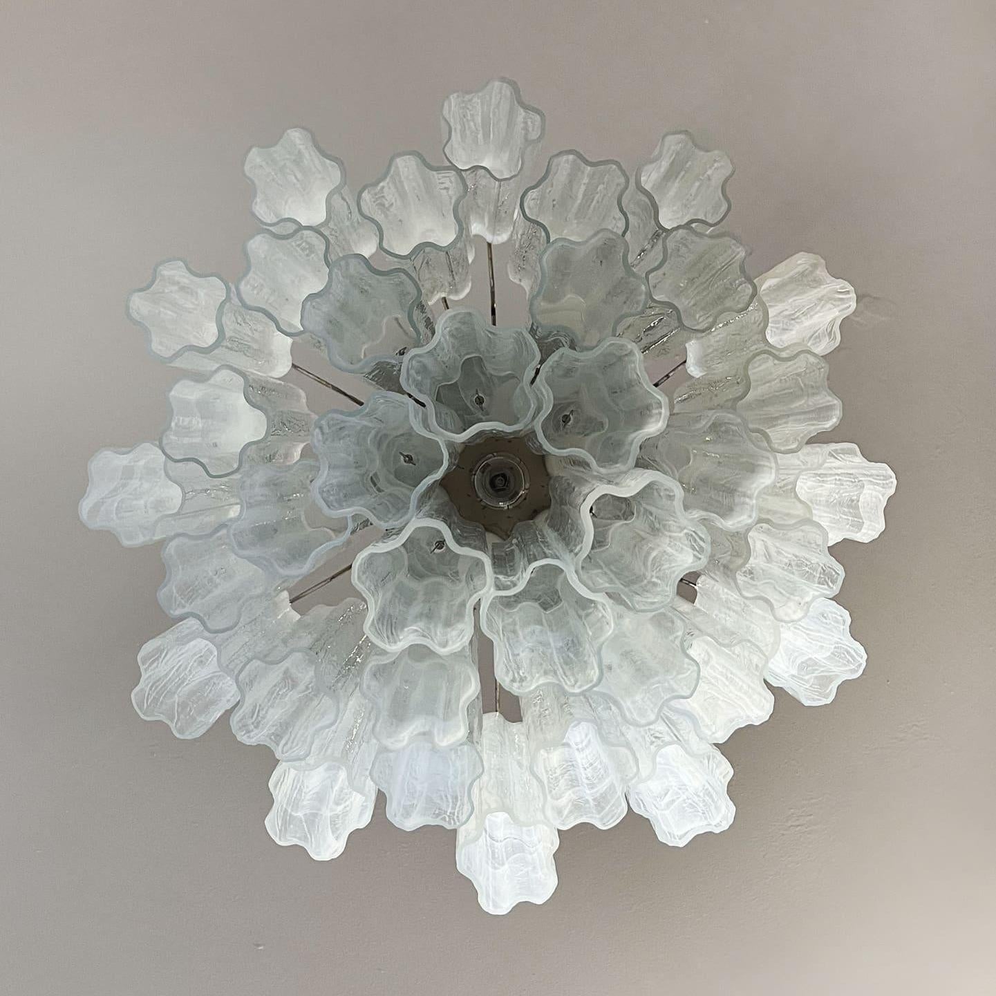 Murano Chandelier – 36 tubes – Alabaster white-Blushlighting