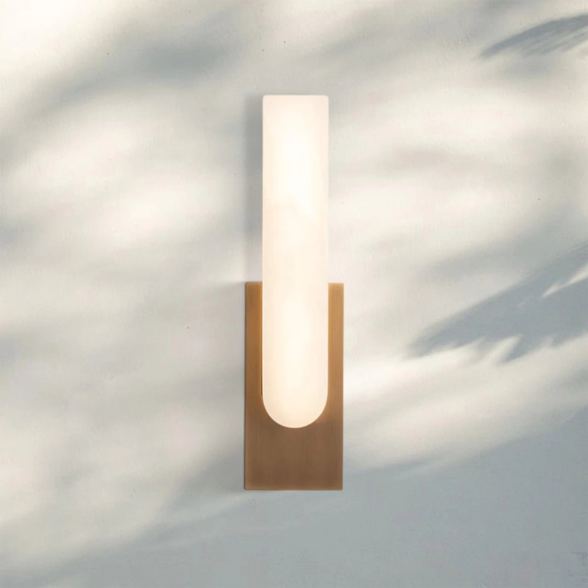 Aurora Alabaster Sconce Elegant LED Stone Lighting-Blushlighting