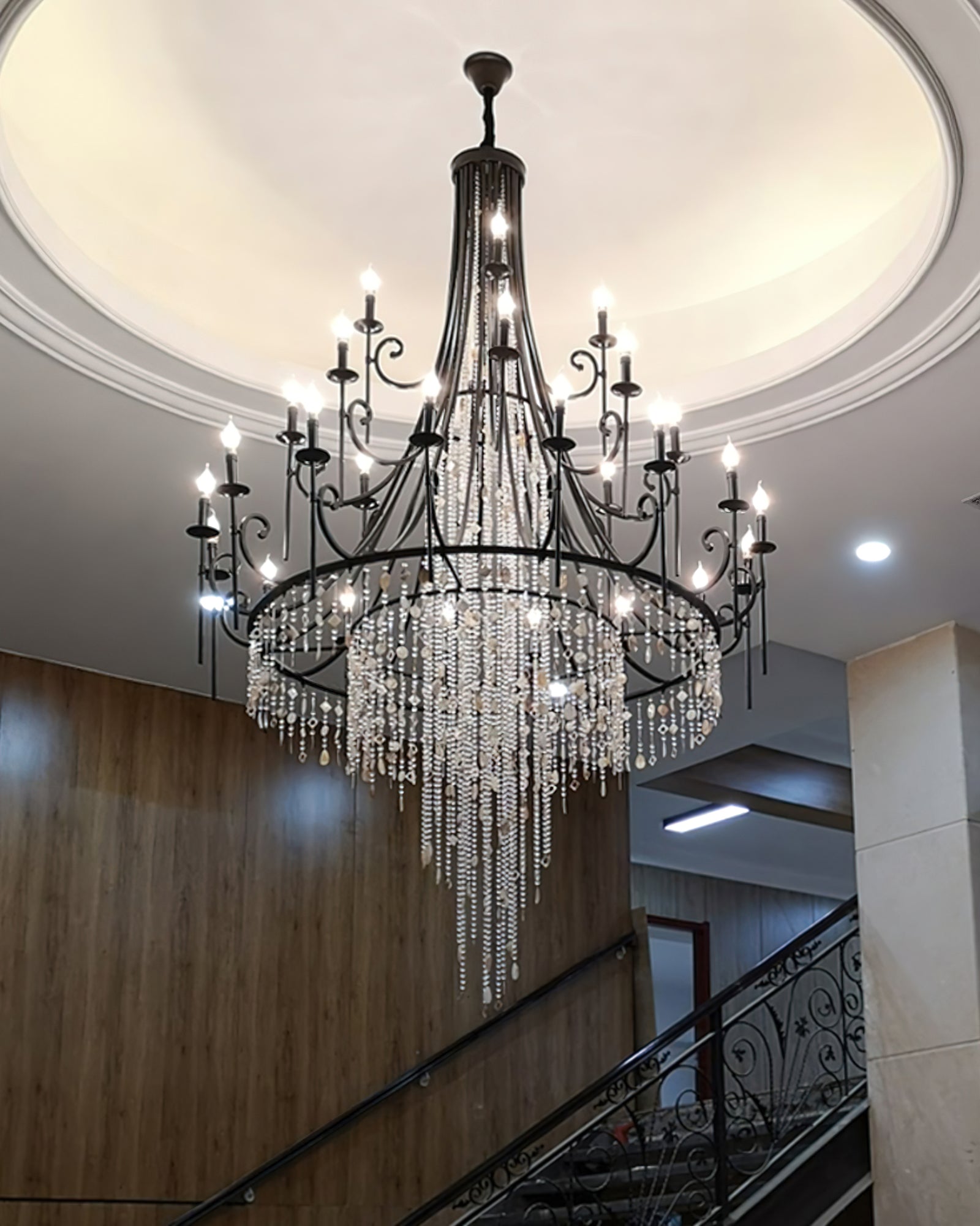 Tatum Lux Shell Crystal Chandelier - Blushlighting