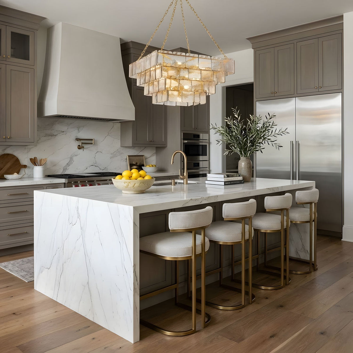 Regal Chain Chandelier - Vakkerlight