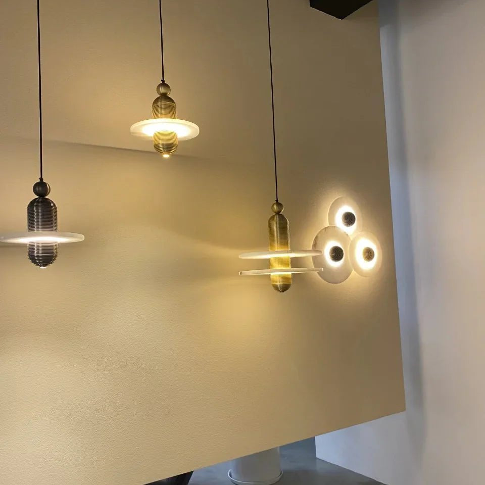 Alabaster Comet Pendant Lamp - D 40cm x H 45cm / ∅ 15.7″ x H 17.7″BlackWarm LightBlushlighting