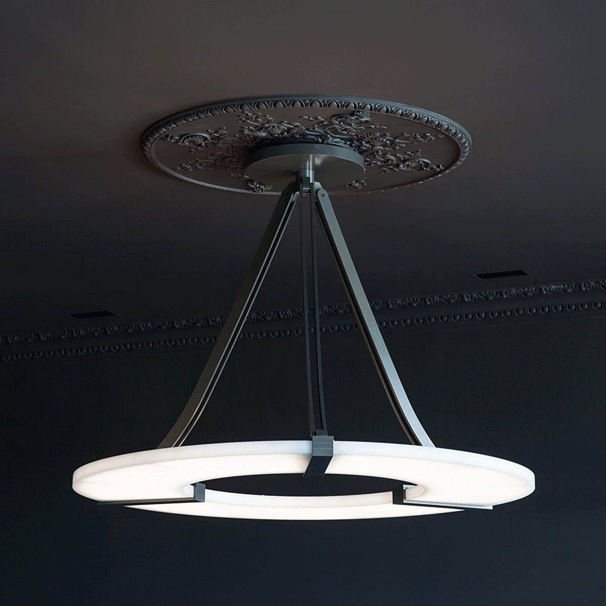 Alabaster Halo Pendant Light – Black & White LED Chandelier - ∅ 23.6″ x H 19.7″Warm LightBlack&WhiteBlushlighting