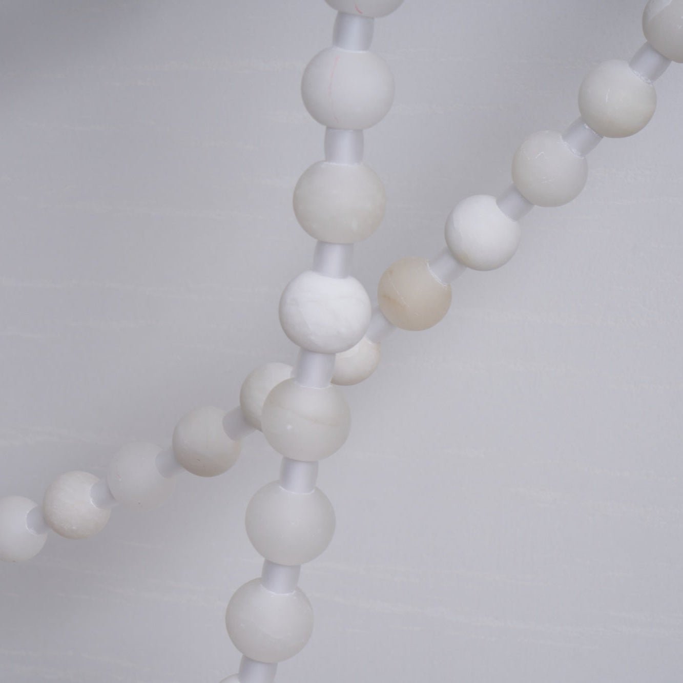 Alabaster Pearl Necklace Chandelier-Chandelier-Blushlighting-Blushlighting
