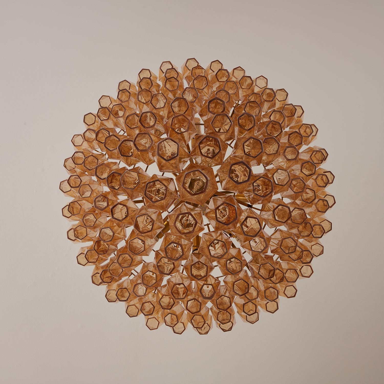 Amber Empire Chandelier - ∅ 39.4″ x H 39.4″Gold & AmberBlushlighting
