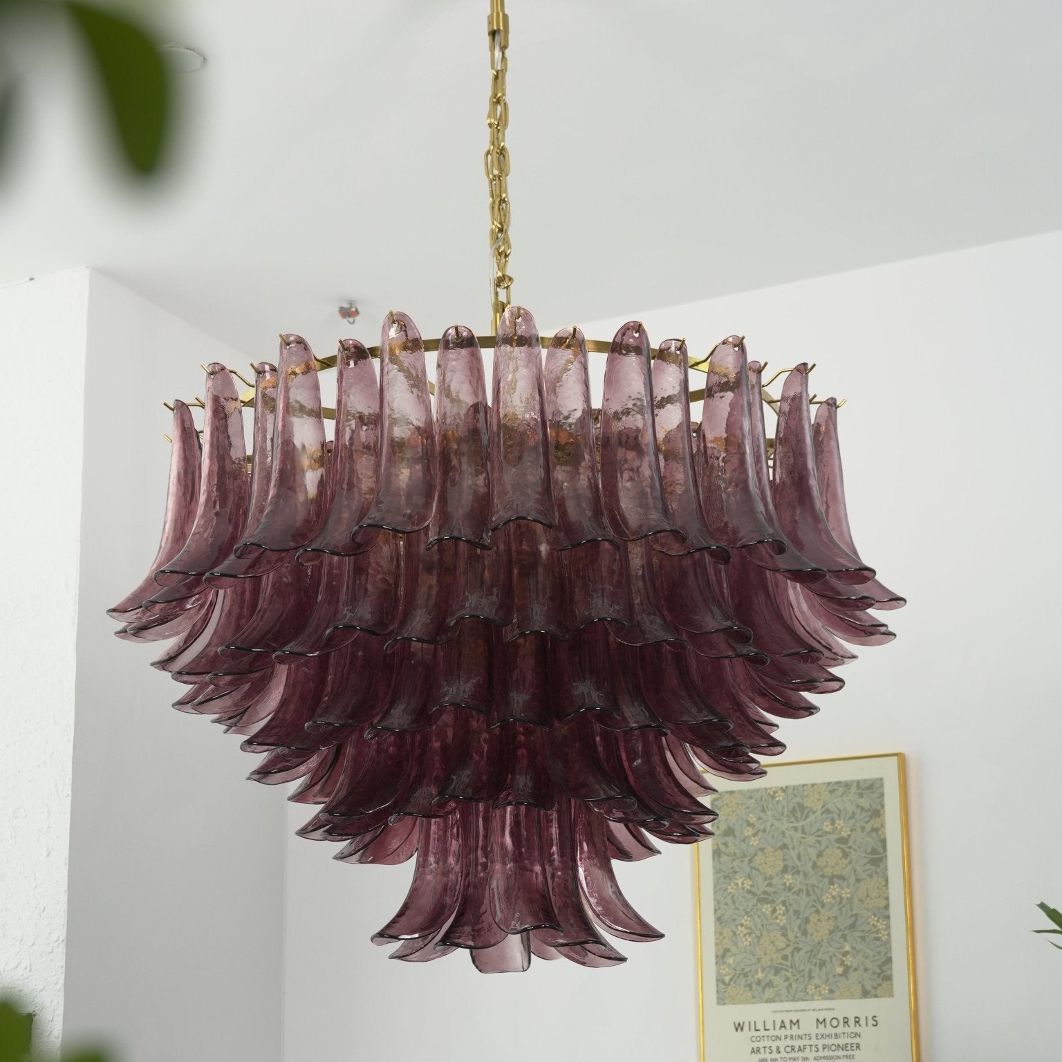 Amethyst Bloom Chandelier - ∅ 39.4″ x H 27.6″Gold & AmethystBlushlighting