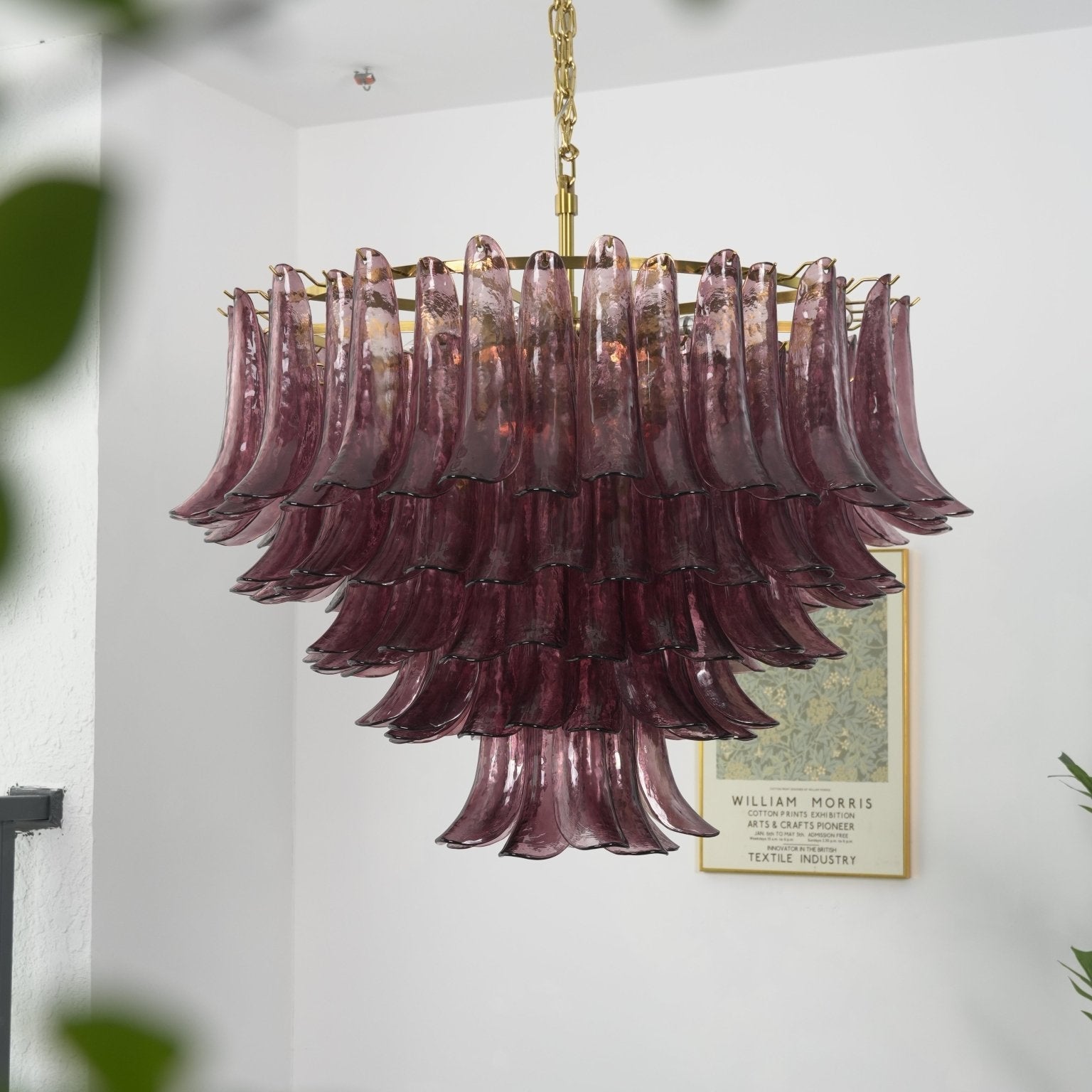 Amethyst Bloom Chandelier - ∅ 39.4″ x H 27.6″Gold & AmethystBlushlighting
