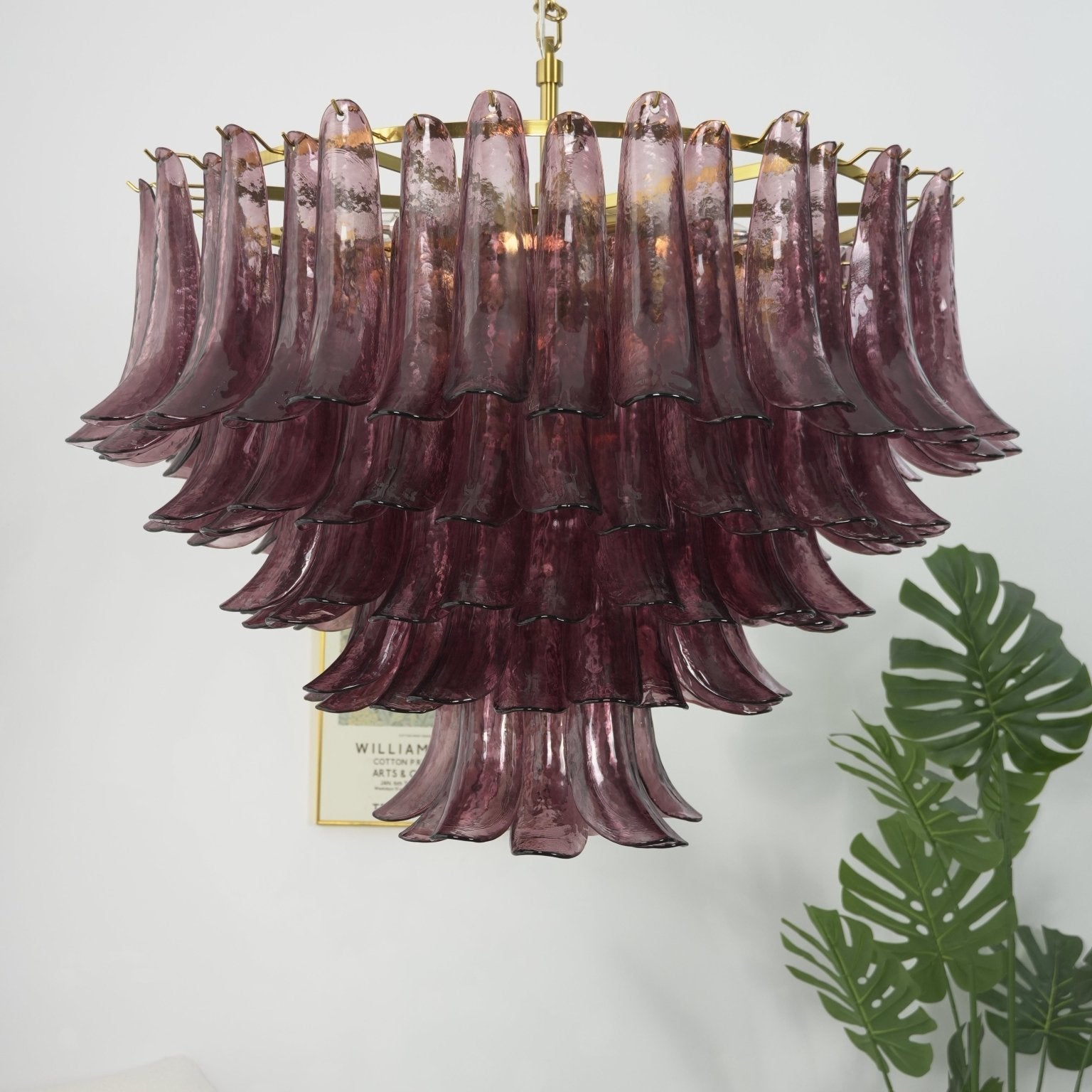 Amethyst Bloom Chandelier - ∅ 39.4″ x H 27.6″Gold & AmethystBlushlighting
