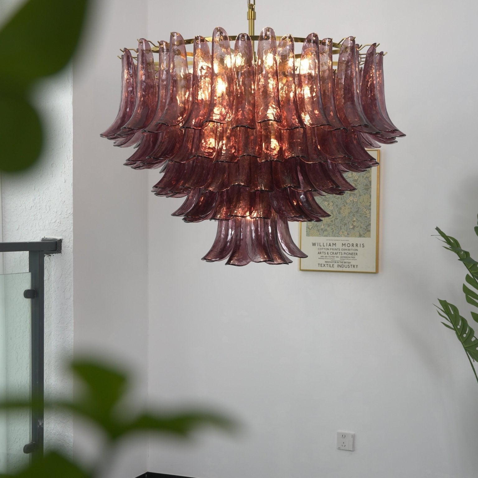 Amethyst Bloom Chandelier - ∅ 39.4″ x H 27.6″Gold & AmethystBlushlighting
