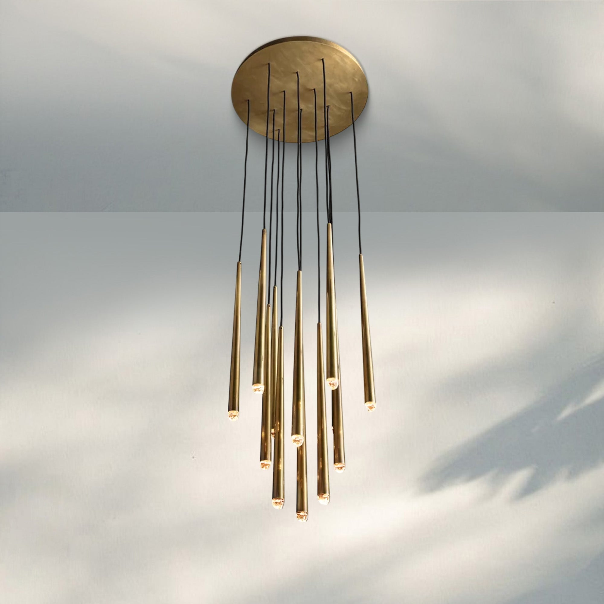 Aquitain Modern Round Chandelier-Round: 18'' 12-Light-Brass-