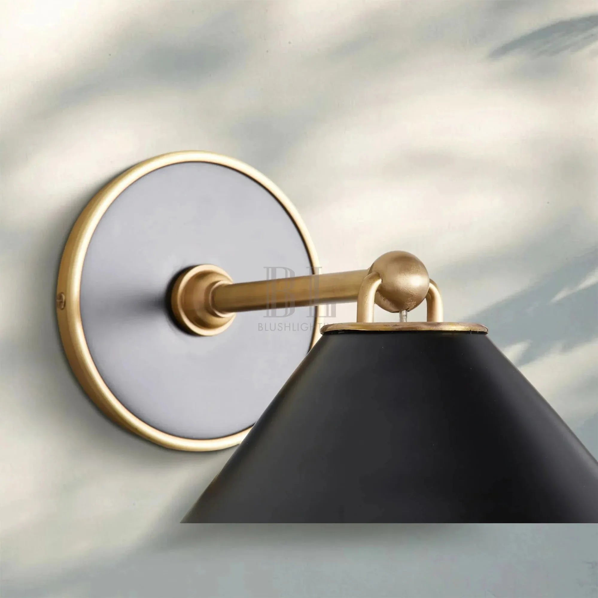 Arno Single Wall Sconce - Blushlighting