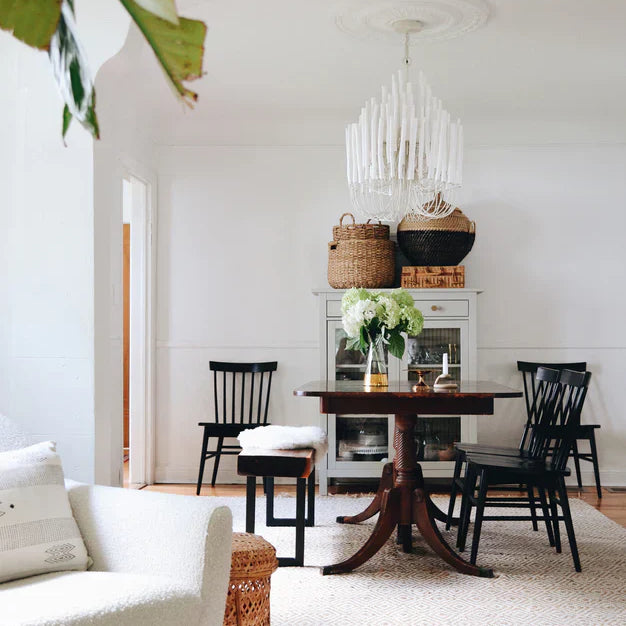 5/6-Light Modern Branch Modeling Chandelier in White or Black for Stylish Interiors-Chandeliers-Blushlighting