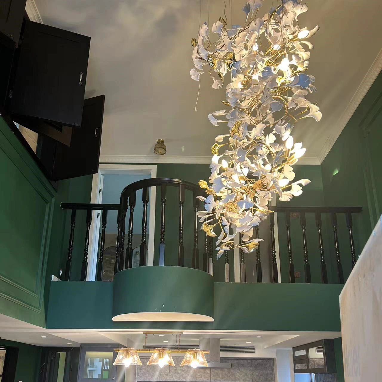 Artistic Tree Branch Pendant Light with Ceramic Ginkgo Leaves for High Ceilings in Hotel or Home - D47.2"*H98.4"/ 24 Lights (360 Pieces)/99kgWarm LightBlushlighting