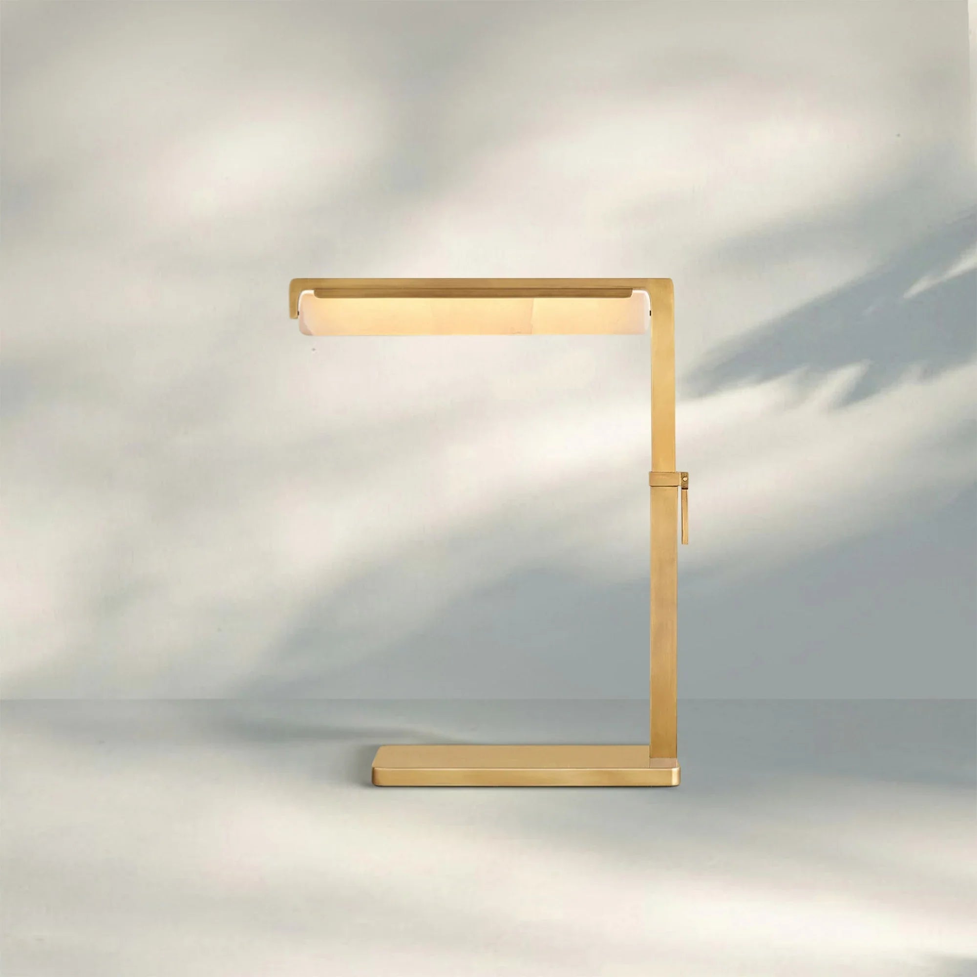 Auburn Alabaster Task Table Lamp - Lacquered Burnished BrassBlushlighting