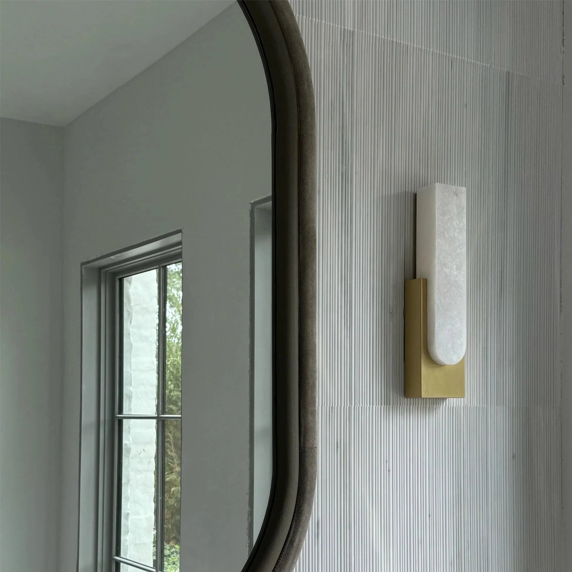 Aurora Alabaster Sconce Elegant LED Stone Lighting - Blushlighting