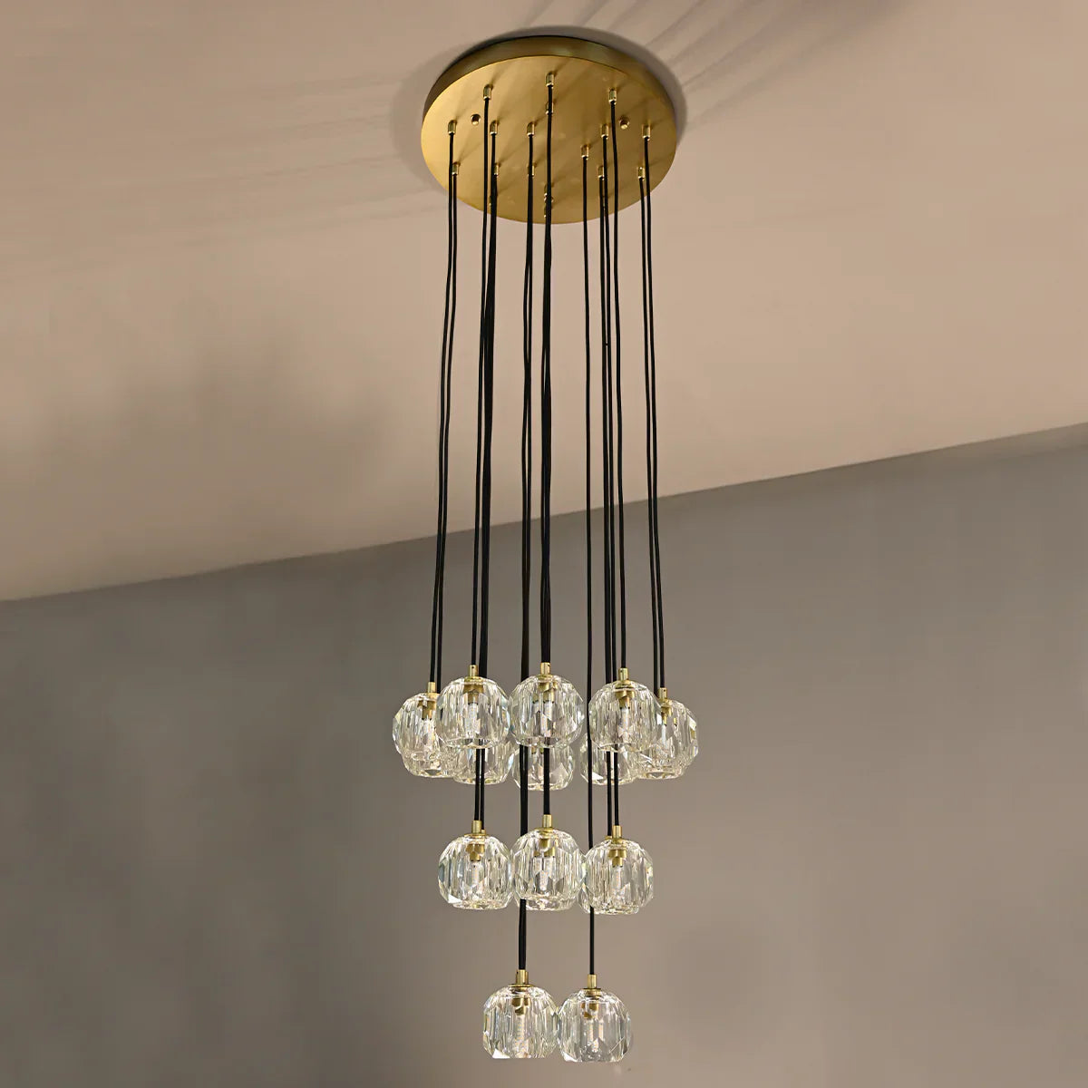 Bouble De Crystal Round Cluster Chandelier-Blushlighting