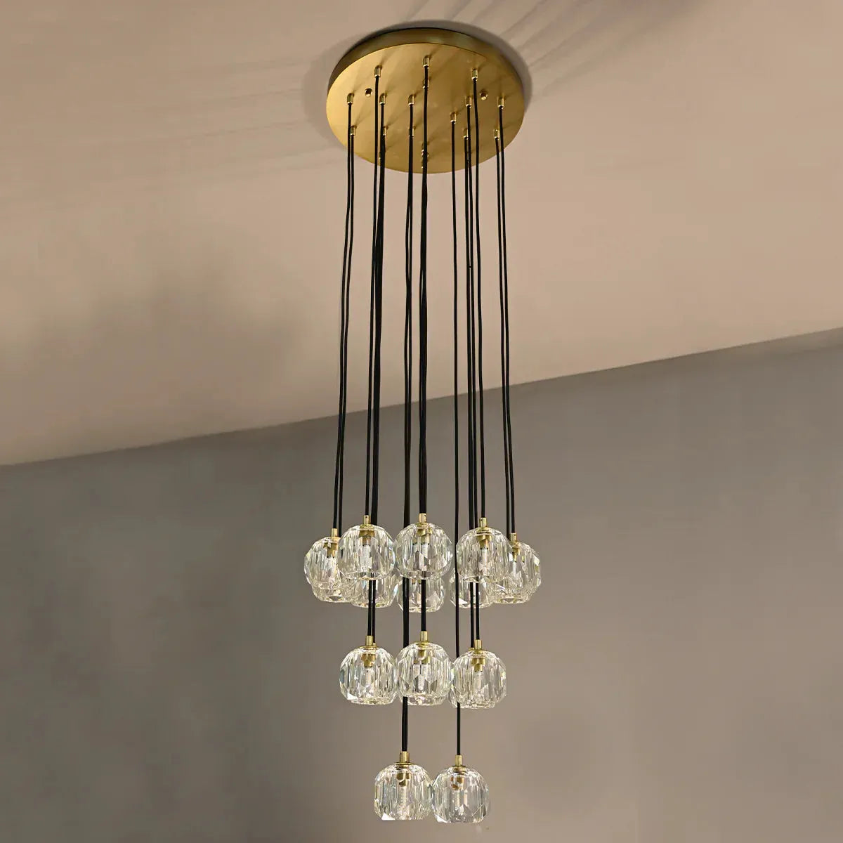 Bouble De Crystal Round Cluster Chandelier-Blushlighting