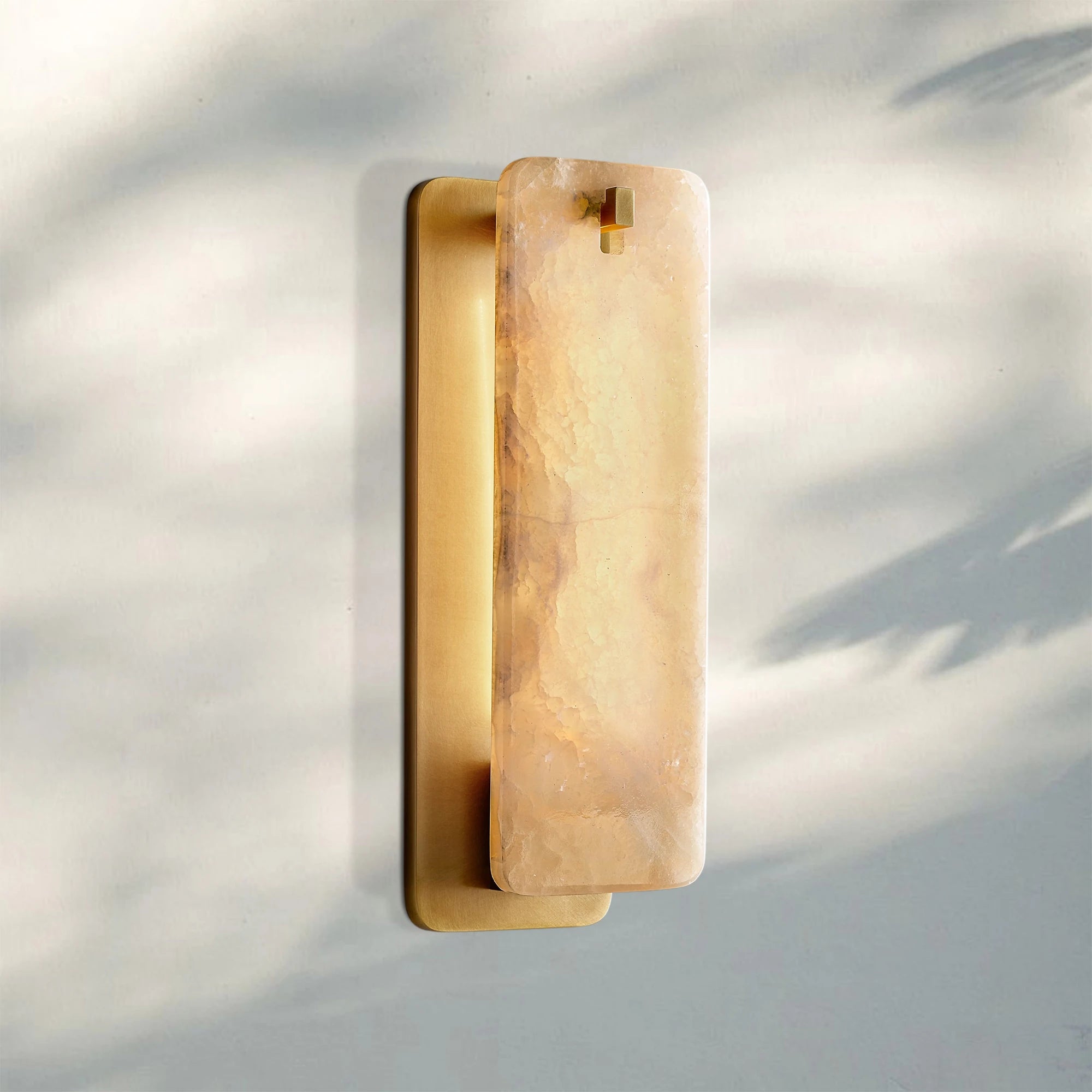 Calametta Onyx Sconce - Blushlighting