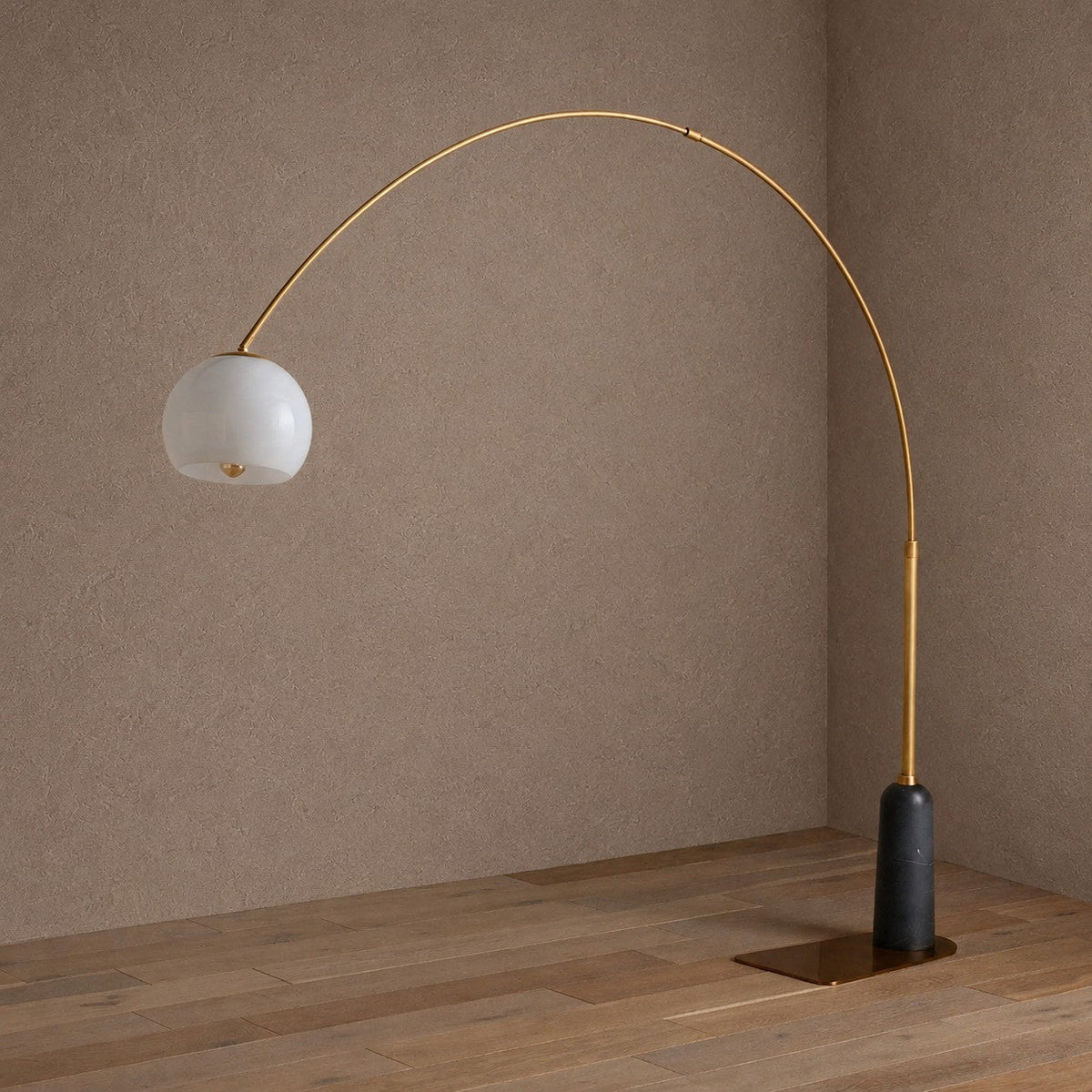 Carlisle Floor Lamp - Beige CoralleBlushlighting