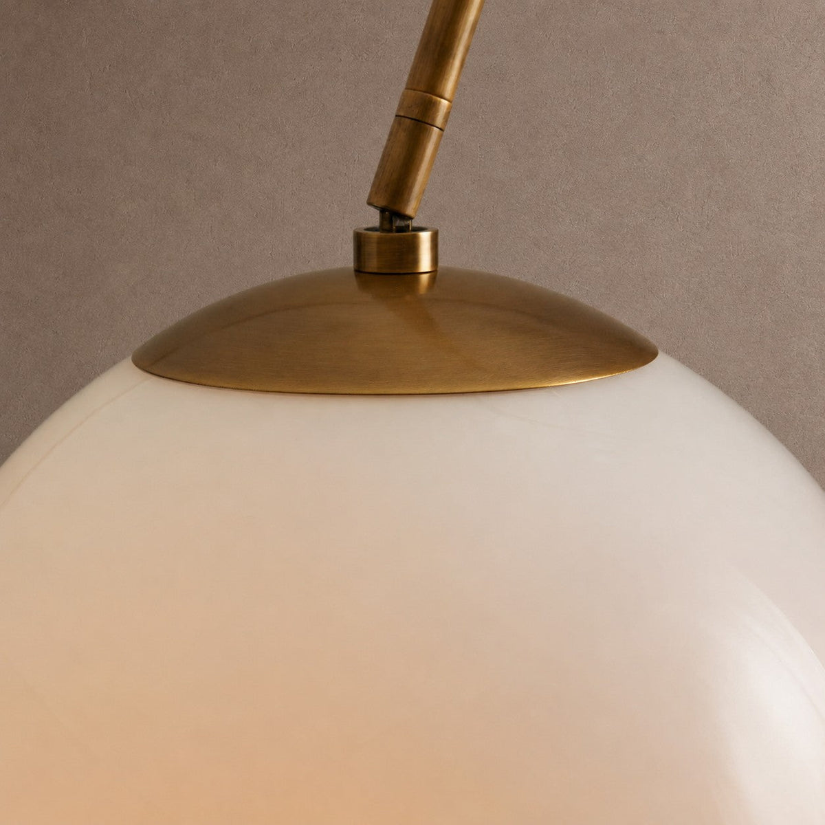 Carlisle Floor Lamp - Beige CoralleBlushlighting