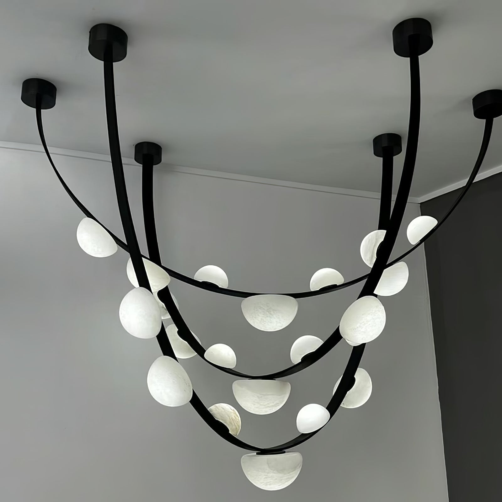 Dew Drops Alabaster Chandelier - L 188cm x H 120cm / L 74″ x H 47.2″Black & WhiteWarm LightBlushlighting
