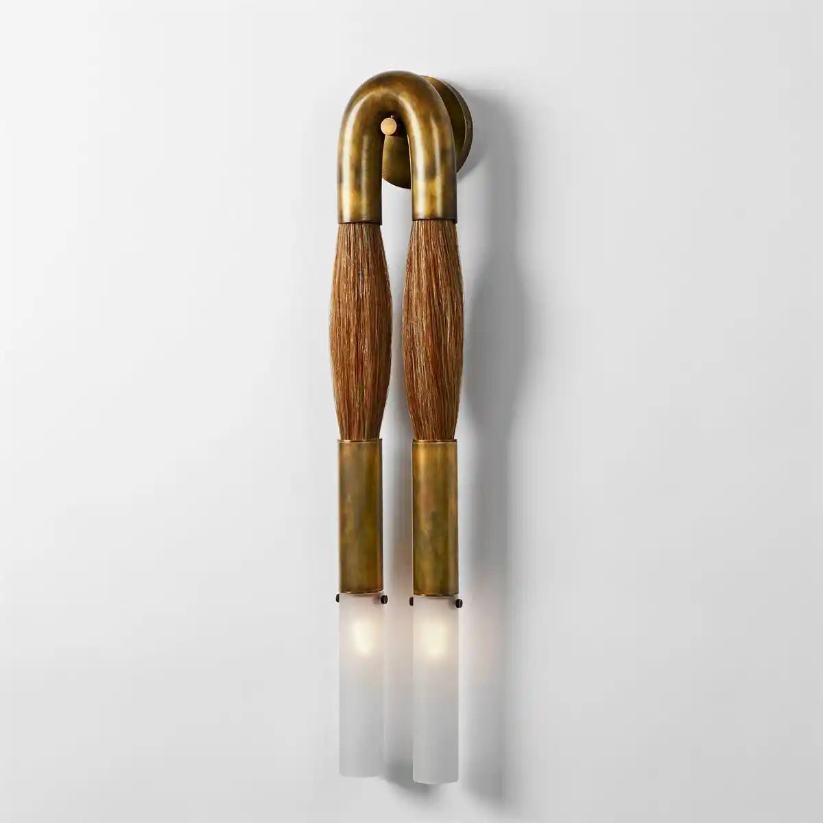 Double Head Antonia Horsehair Sconce-Dia 18cm x H 67cm / ∅ 7.1″ x H 26.4″-Aged Brass-Flaxen-Blushlighting