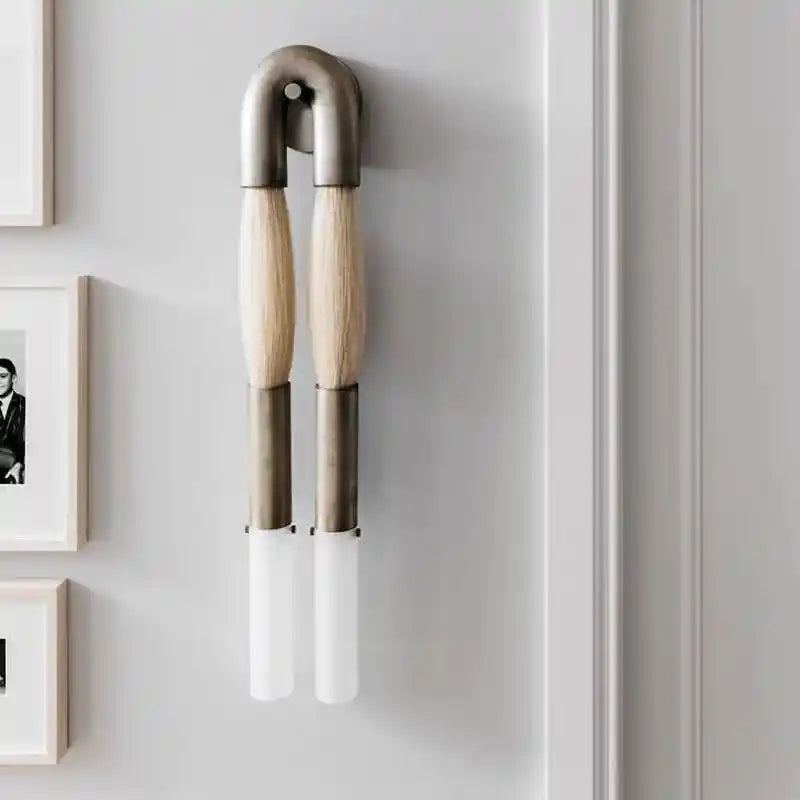 Double Head Antonia Horsehair Sconce-Dia 14cm X H 78cm / ∅ 5.5″ X H 30″-Tarnished Silver-Palomino-Blushlighting