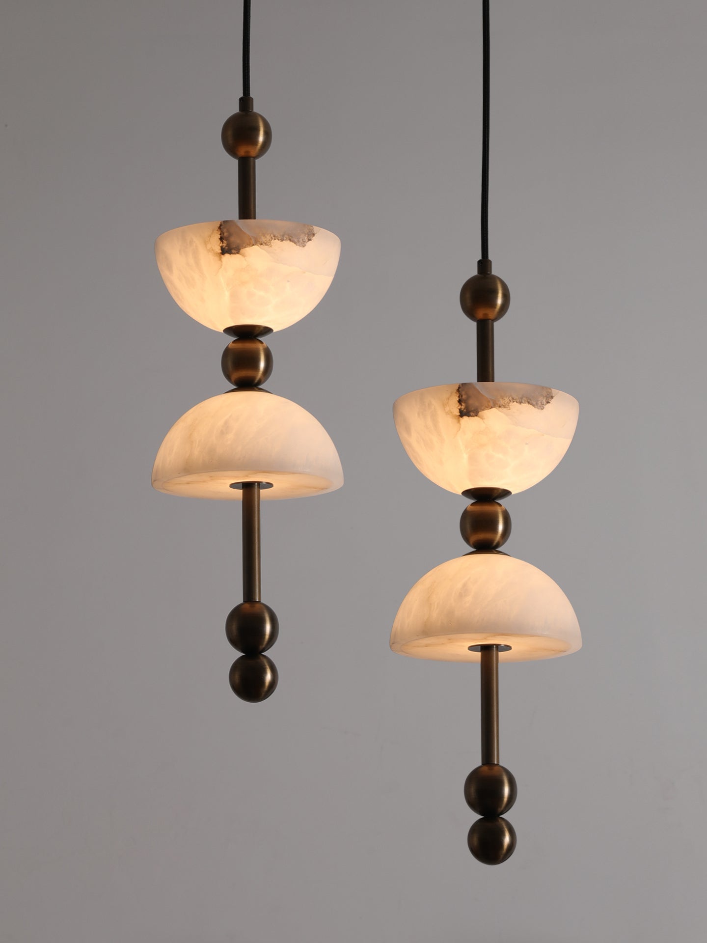 Duo Alabaster Pendant Lamp - ∅ 5.9″ x H 16.9″Bronze & WhiteWarm LightBlushlighting