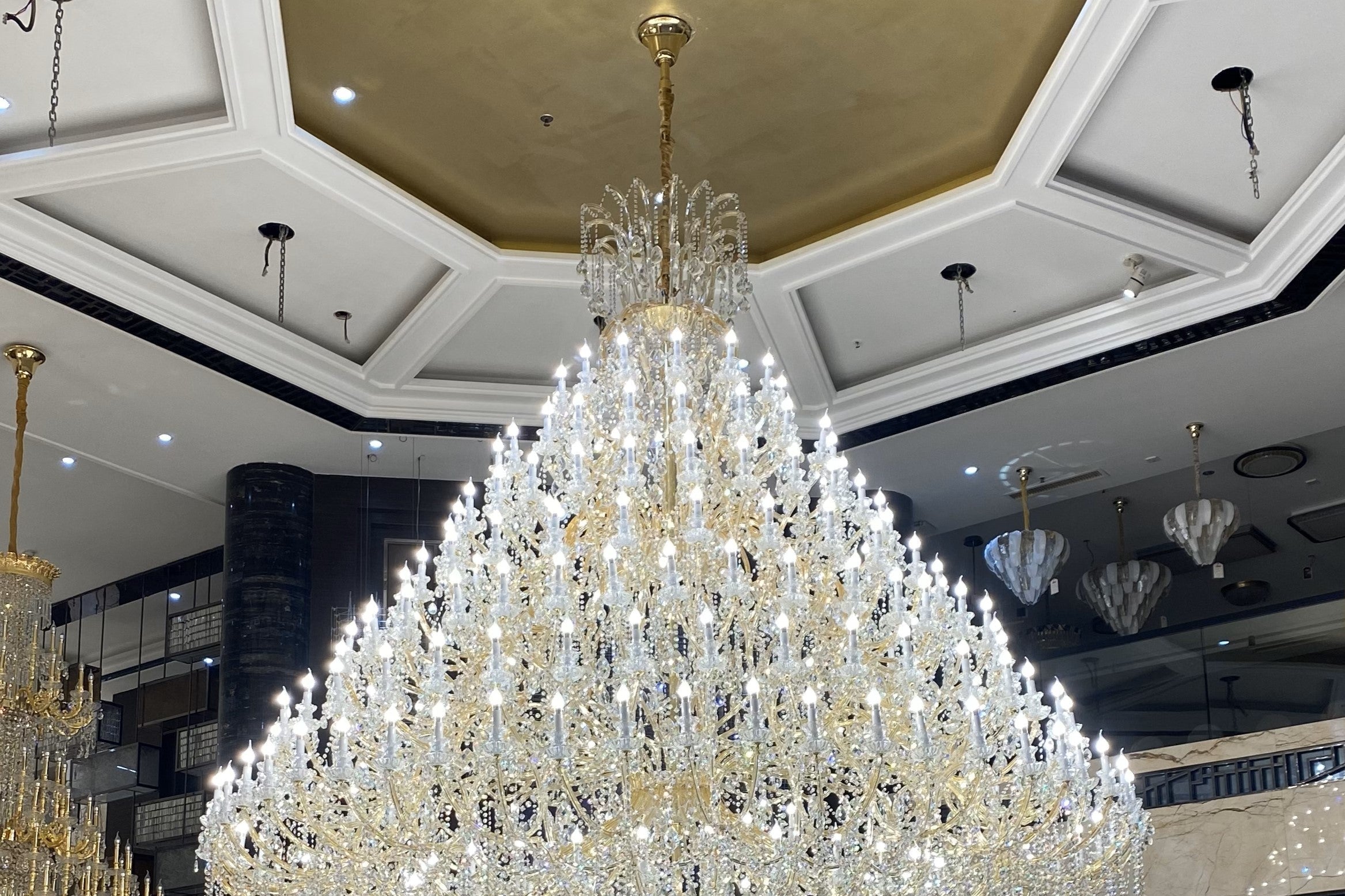 Extra Large Multi - tiered Candle Light Crystal Chandelier for Hotel/Restaurant - 24 Lights/D39.4"*H51.2"/50kgGoldWarm LightBlushlighting