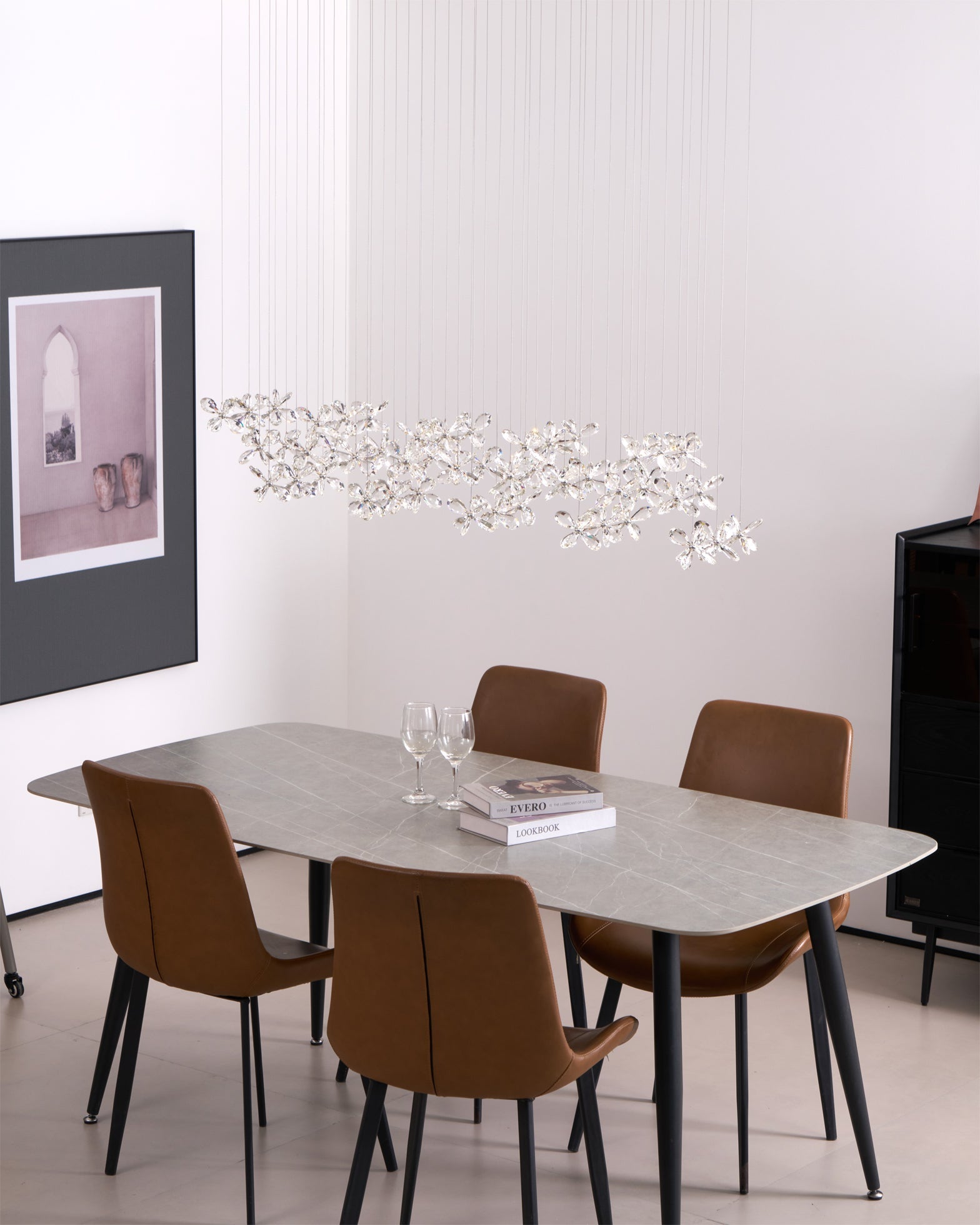 Floating Butterfly Chandelier - Long Canopy L 39.4″ x H 9.8″ x H 59.1″Silver & ClearWarm LightBlushlighting