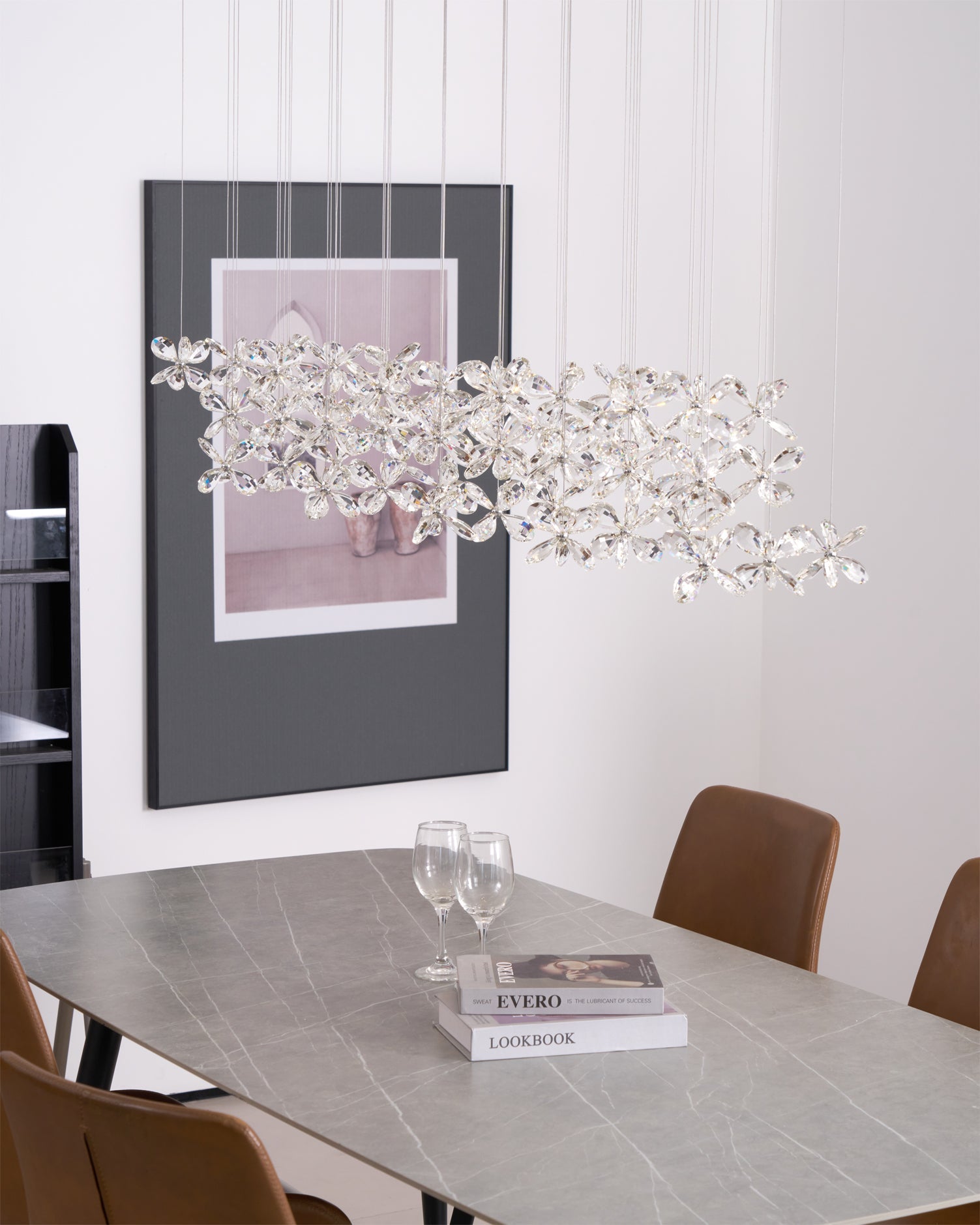 Floating Butterfly Chandelier - Long Canopy L 39.4″ x H 9.8″ x H 59.1″Silver & ClearWarm LightBlushlighting