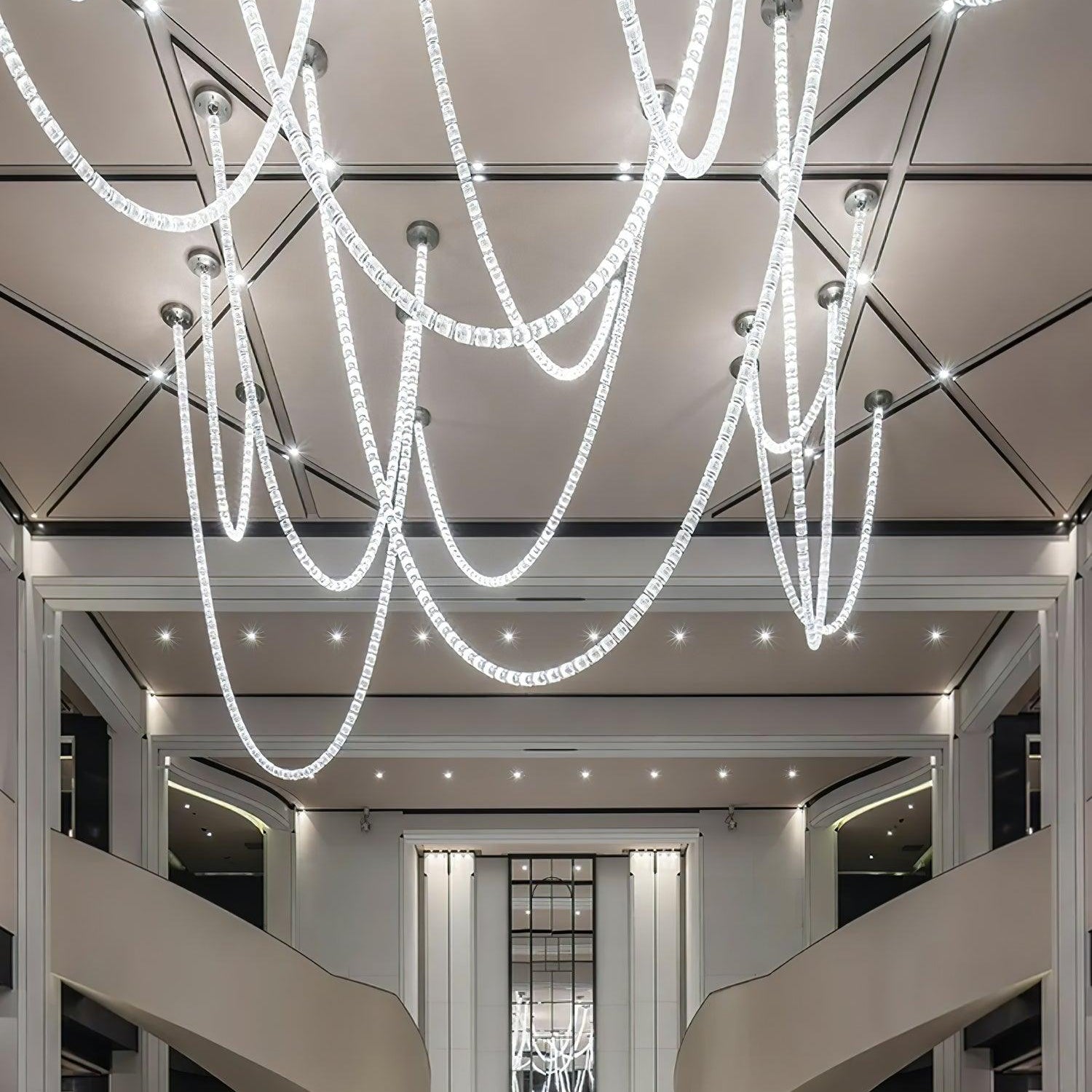 Gabriel Chandelier J - 81 Lights ∅ 65.2″ x H 24.8″ / Dia 165.5cm x H 63cmClear & ChromeWarm LightBlushlighting