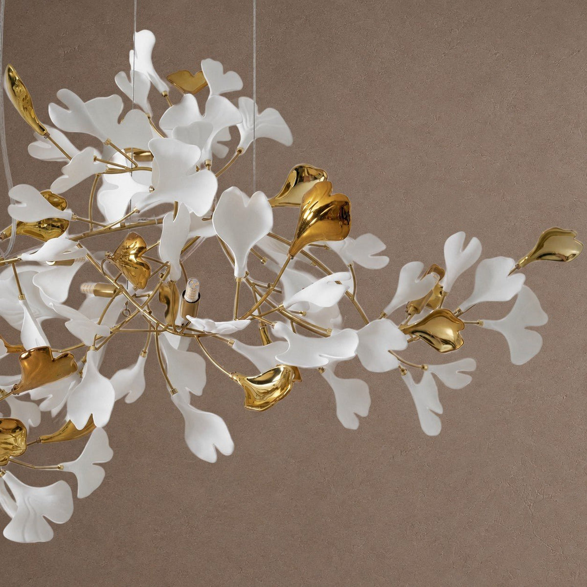Gingko Cluster Chandelier - L 137.8″ x H 118.1″ / L 350cm x H 300cmGold & WhiteBlushlighting