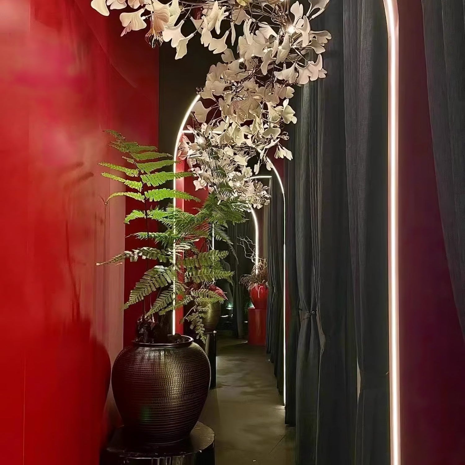 Gingko Leaves Chandelier - L 196.8″ x W 31.5″ x H 59.1″White & GoldBlushlighting