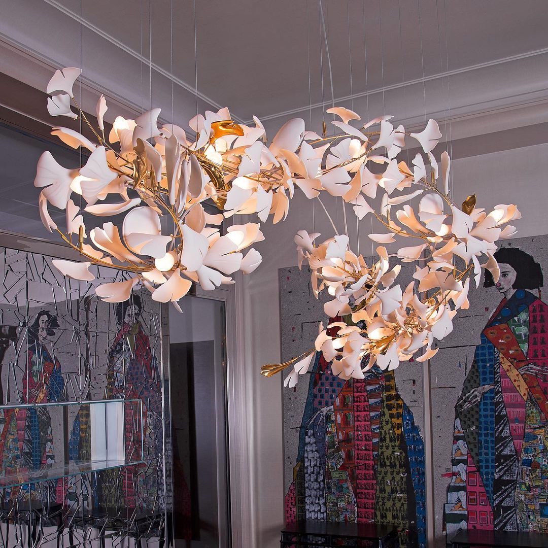 Gingko Leaves Chandelier - L 196.8″ x W 31.5″ x H 59.1″White & GoldBlushlighting
