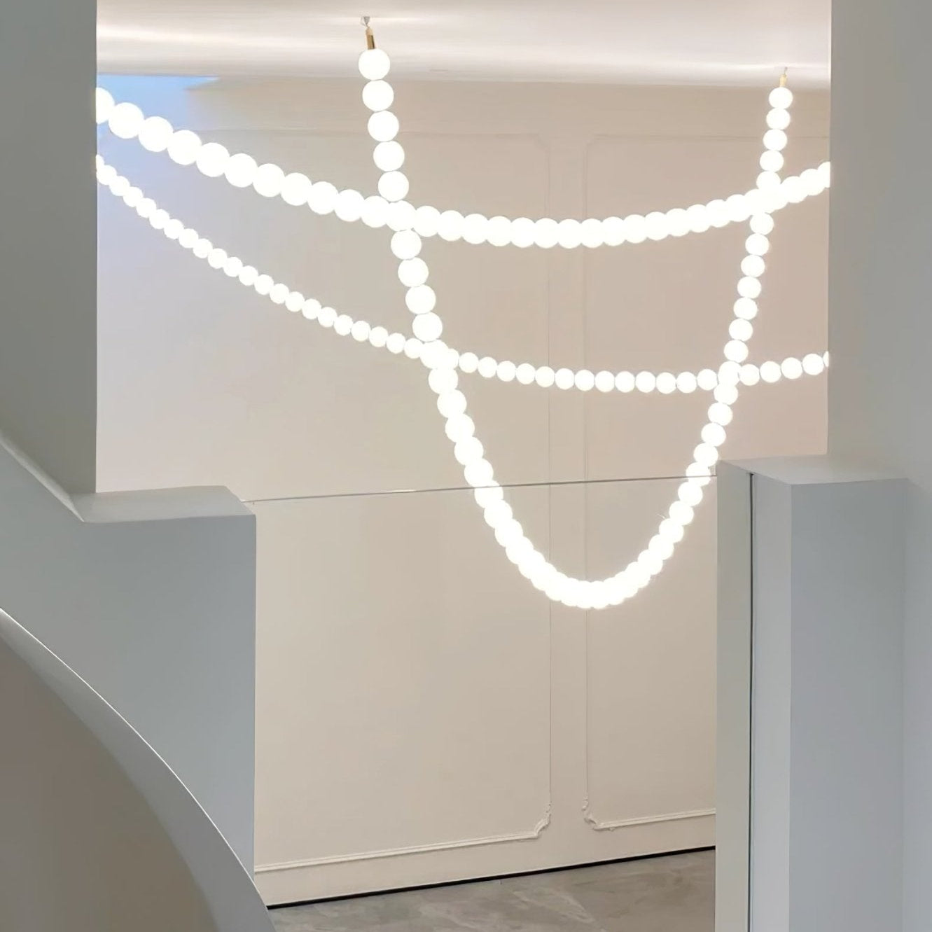 Halti Necklace Acrylic Chandelier - 114 Lights: Dia 31.5" x H 98.4"Gold & WhiteWarm LightBlushlighting