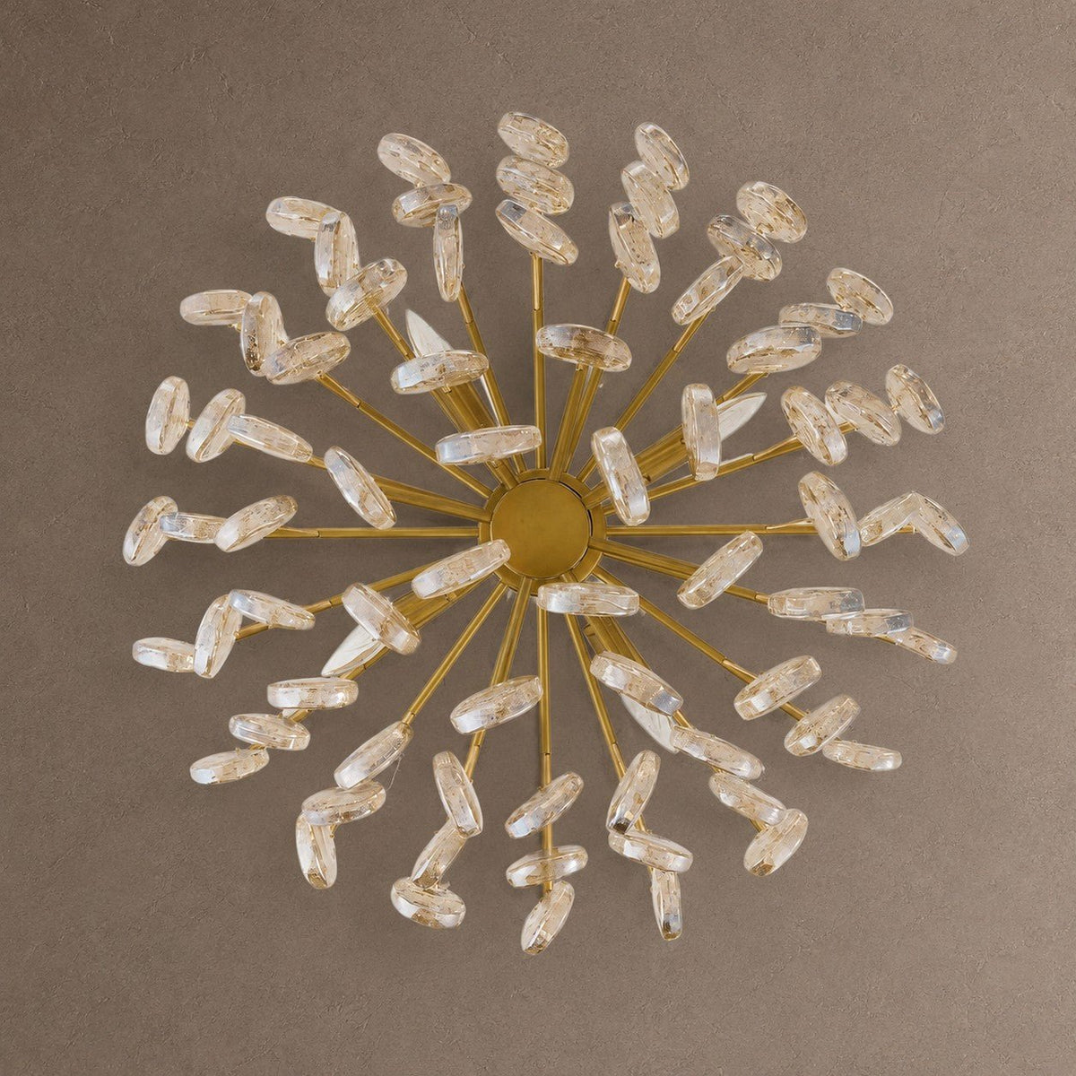 Jacqueline Round Chandelier - ∅ 32" x H 27"Gold & AmberBlushlighting