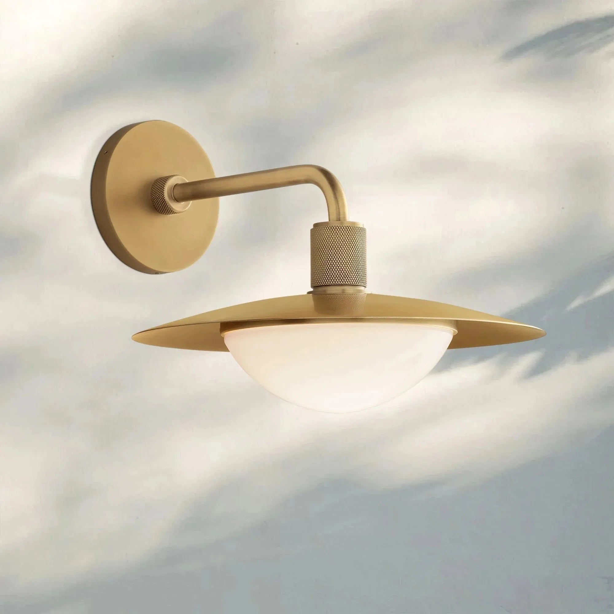 Kennon Round Sconce - Blushlighting