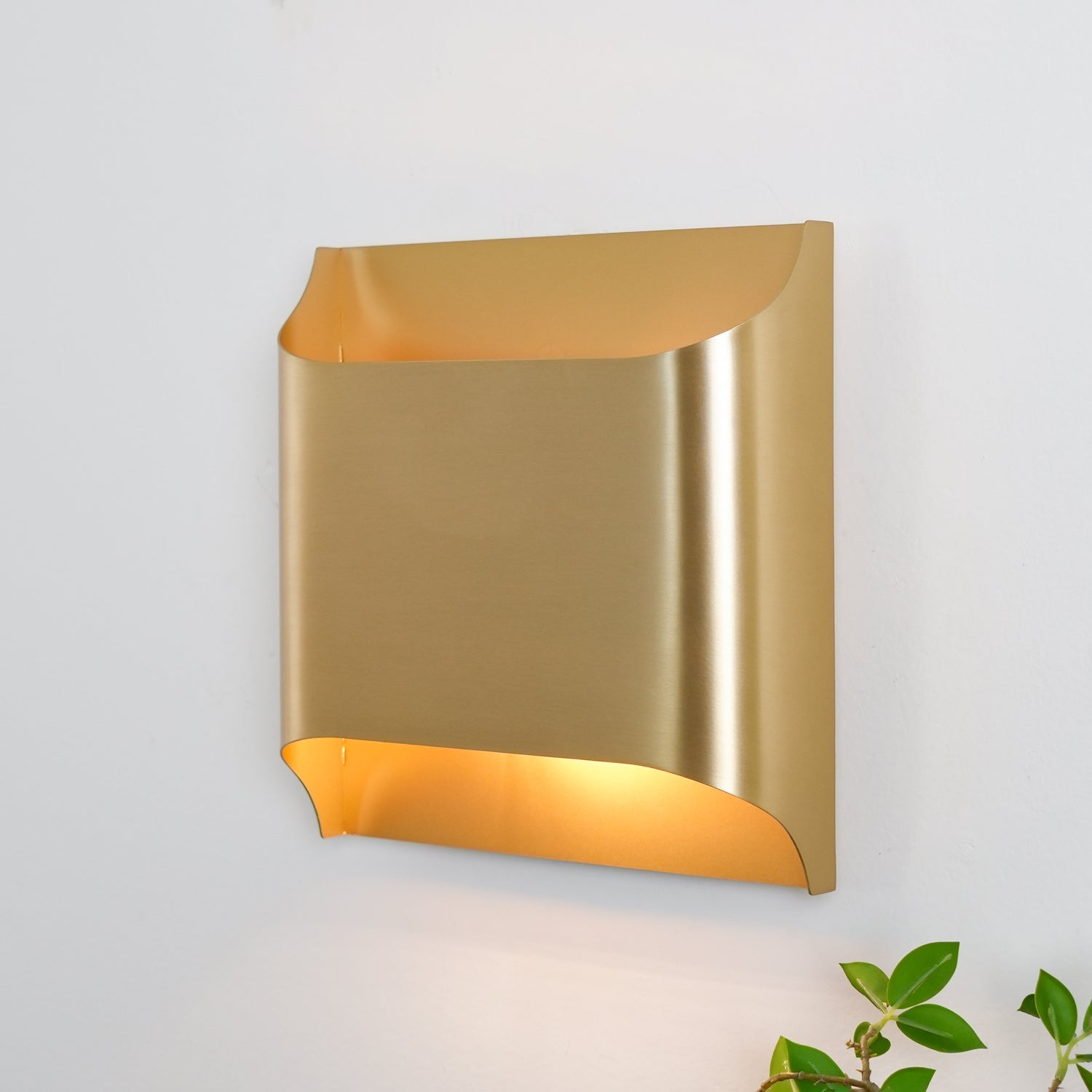 Leclerc Wall Lamp - ∅ 3.9″ x H 11.8″ / Dia 10cm x H 30cmBrassBlushlighting