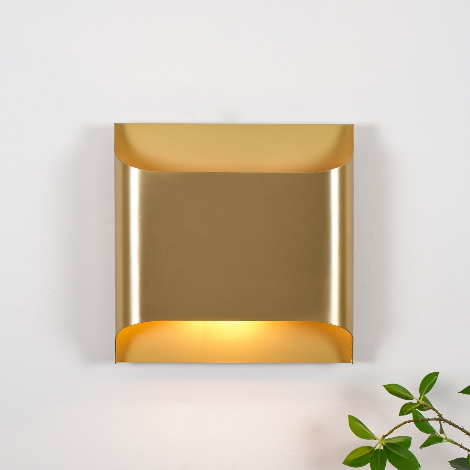 Leclerc Wall Lamp - ∅ 3.9″ x H 11.8″ / Dia 10cm x H 30cmBrassBlushlighting