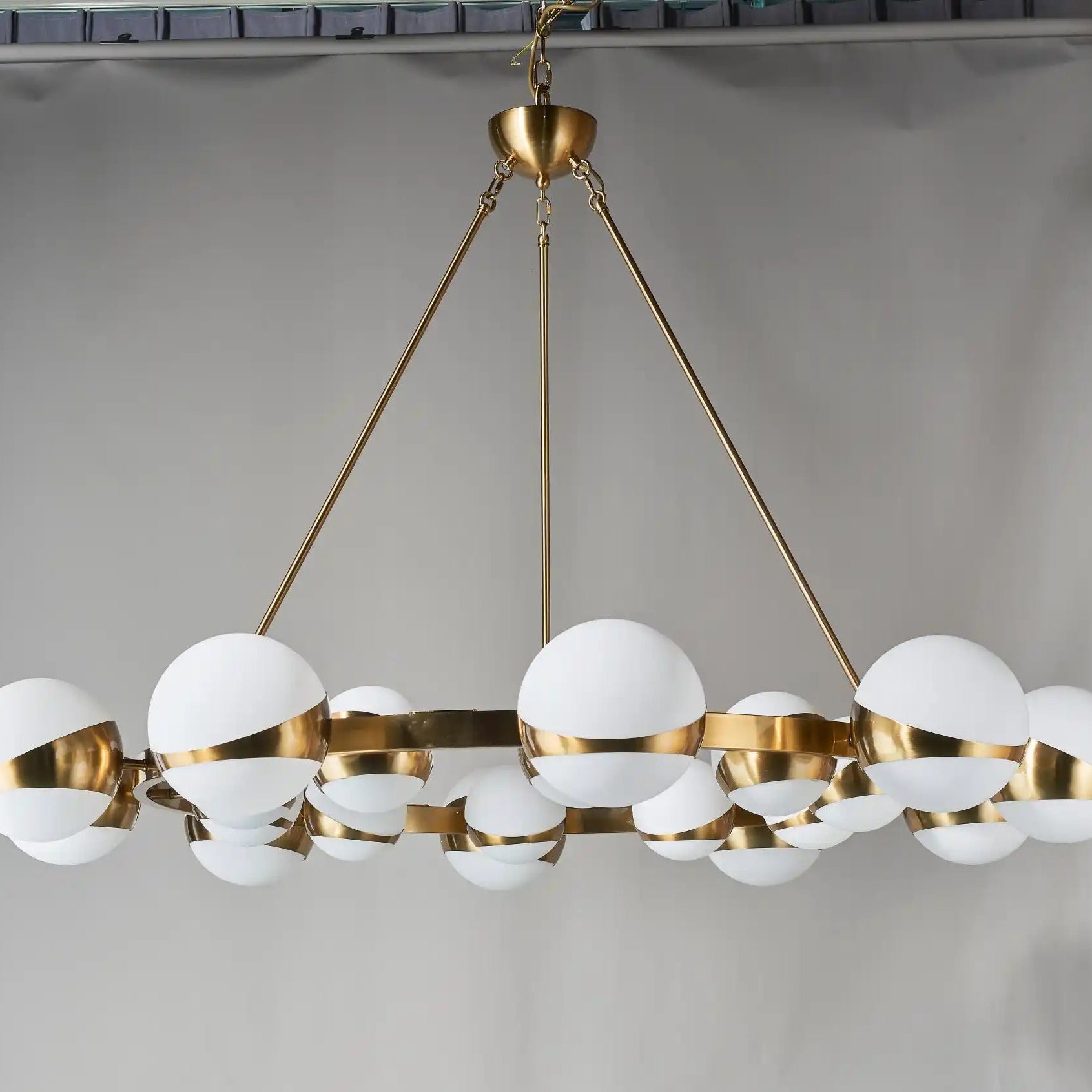 Lucca Sputnik Chandelier-Chandelier-Blushlighting-Blushlighting