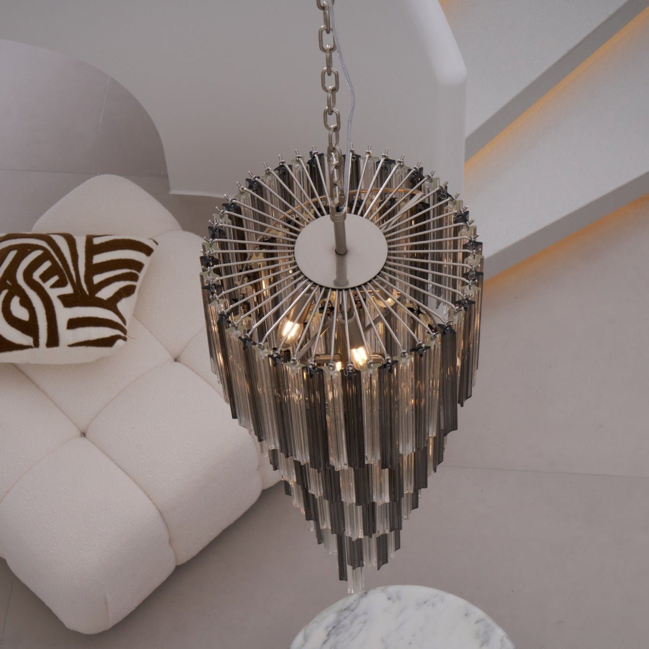 Lucente Noir Spiral Chandelier - ∅ 15.7″ x H 39.4″Grey+Clear Glass & NickelBlushlighting