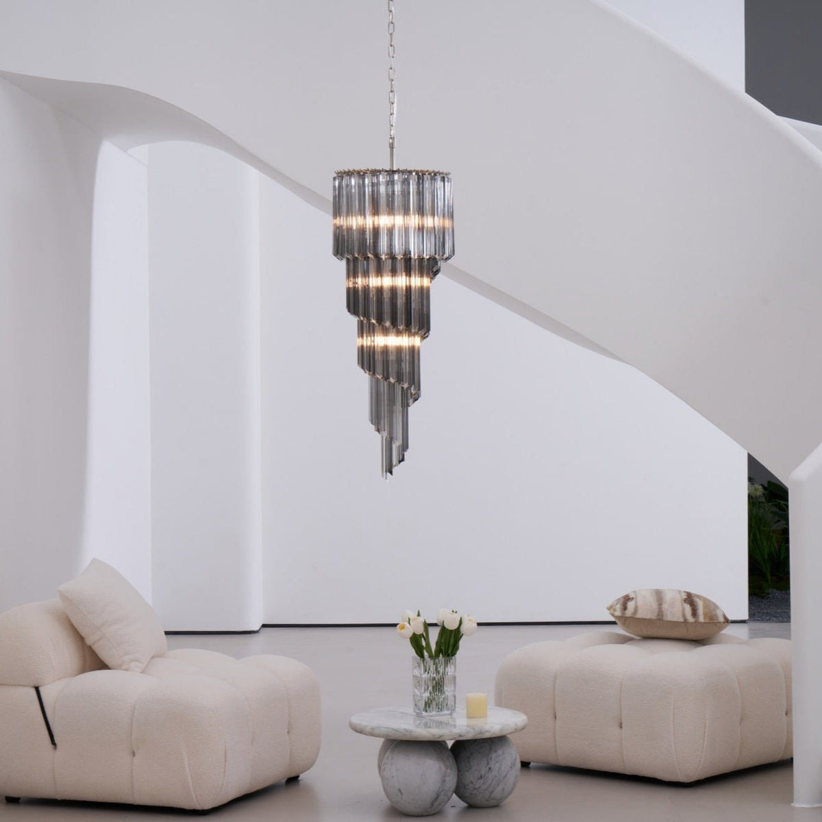 Lucente Noir Spiral Chandelier - ∅ 15.7″ x H 39.4″Grey+Clear Glass & NickelBlushlighting