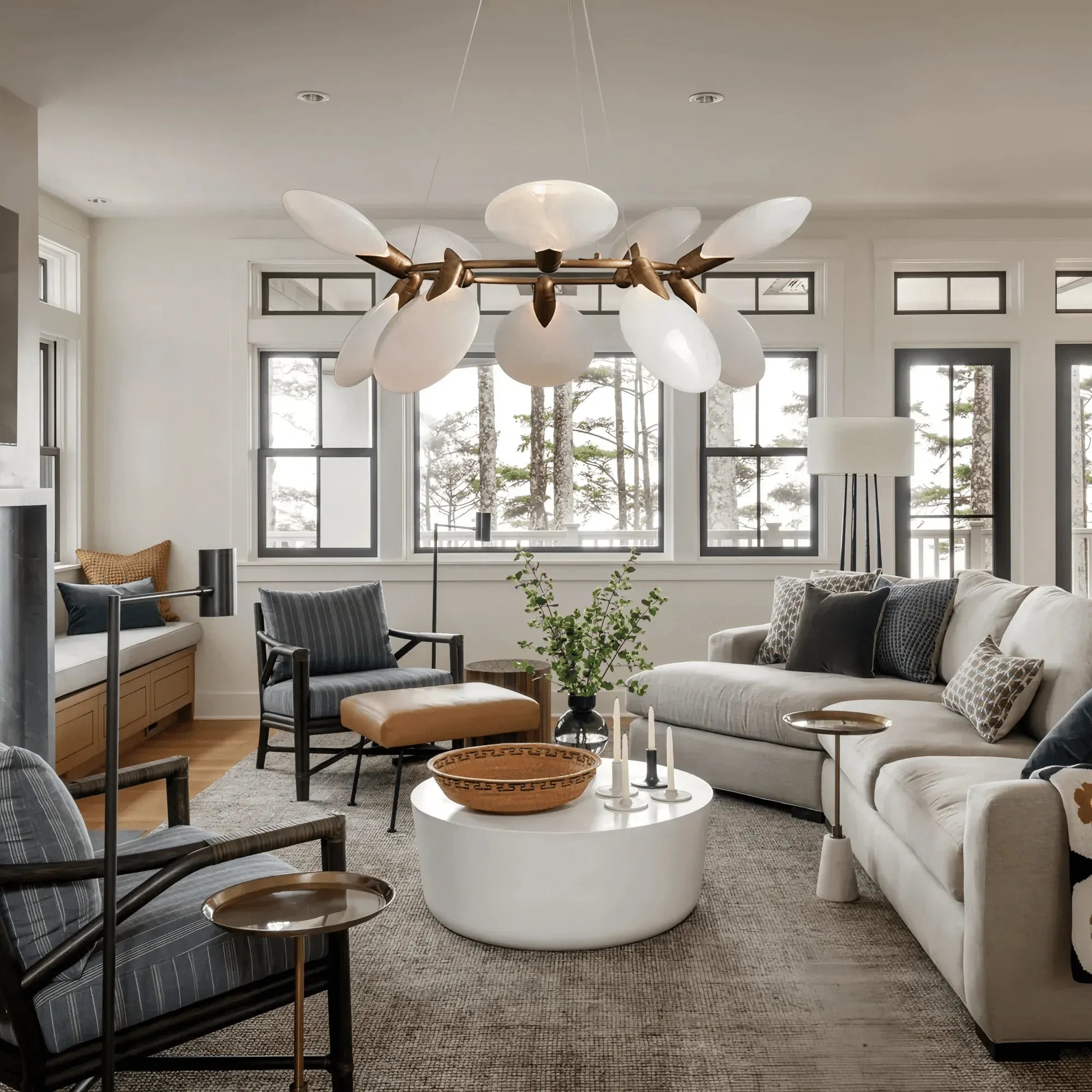 Lyla Halo Chandelier - Blushlighting