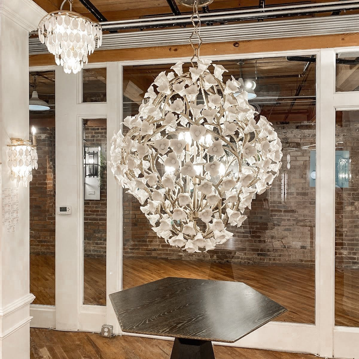 Modern Art Design Lily Ceramic Flower Chandelier for Low-ceiling-Blushlighting-Blushlighting