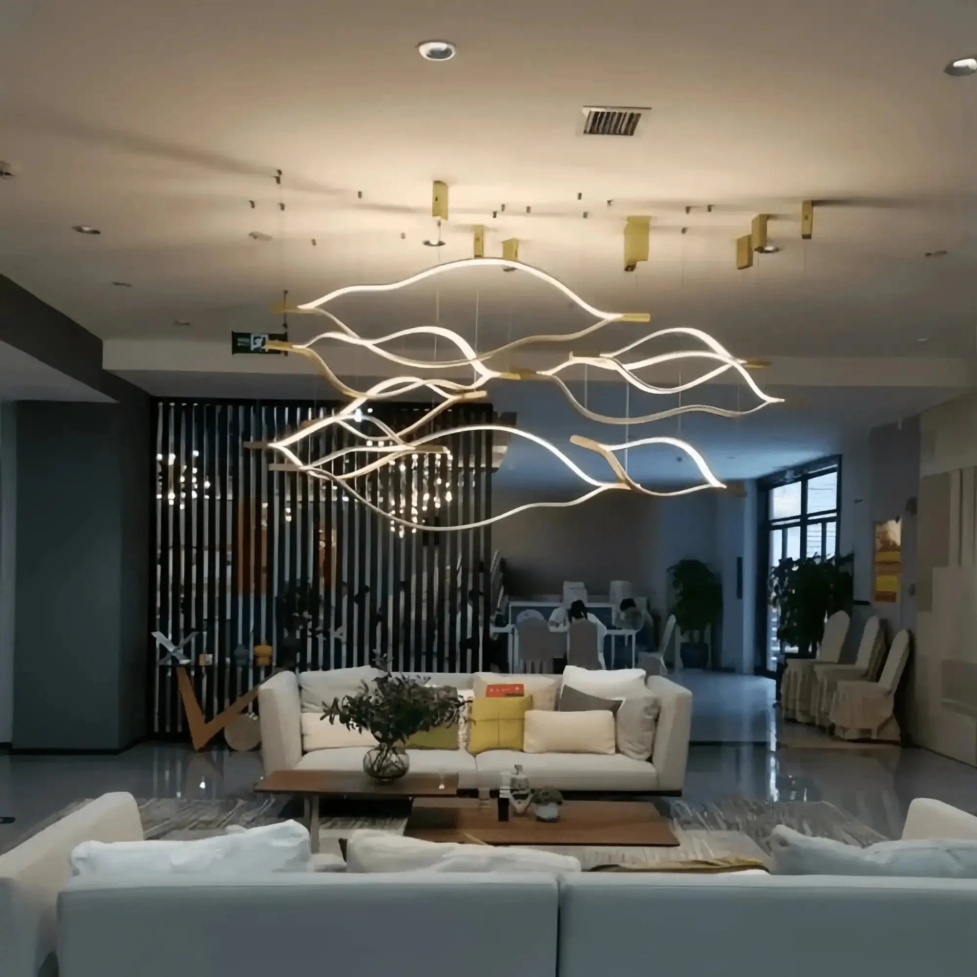 Modern Simple Aluminum Waving Chandelier - L31.5"*W2"*H11.8" singleWarm LightBlushlighting