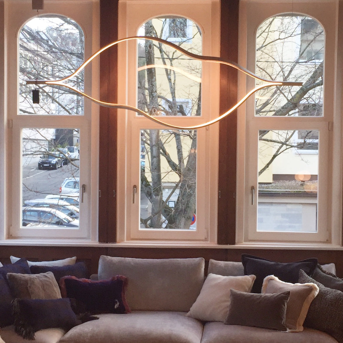 Modern Simple Brass Waving Chandelier for Living/Dining Room/Kitchen Island-Chandeliers-Blush-Lighting-L31.5"*W2.2"*H11.8"-Wood-Warm Light