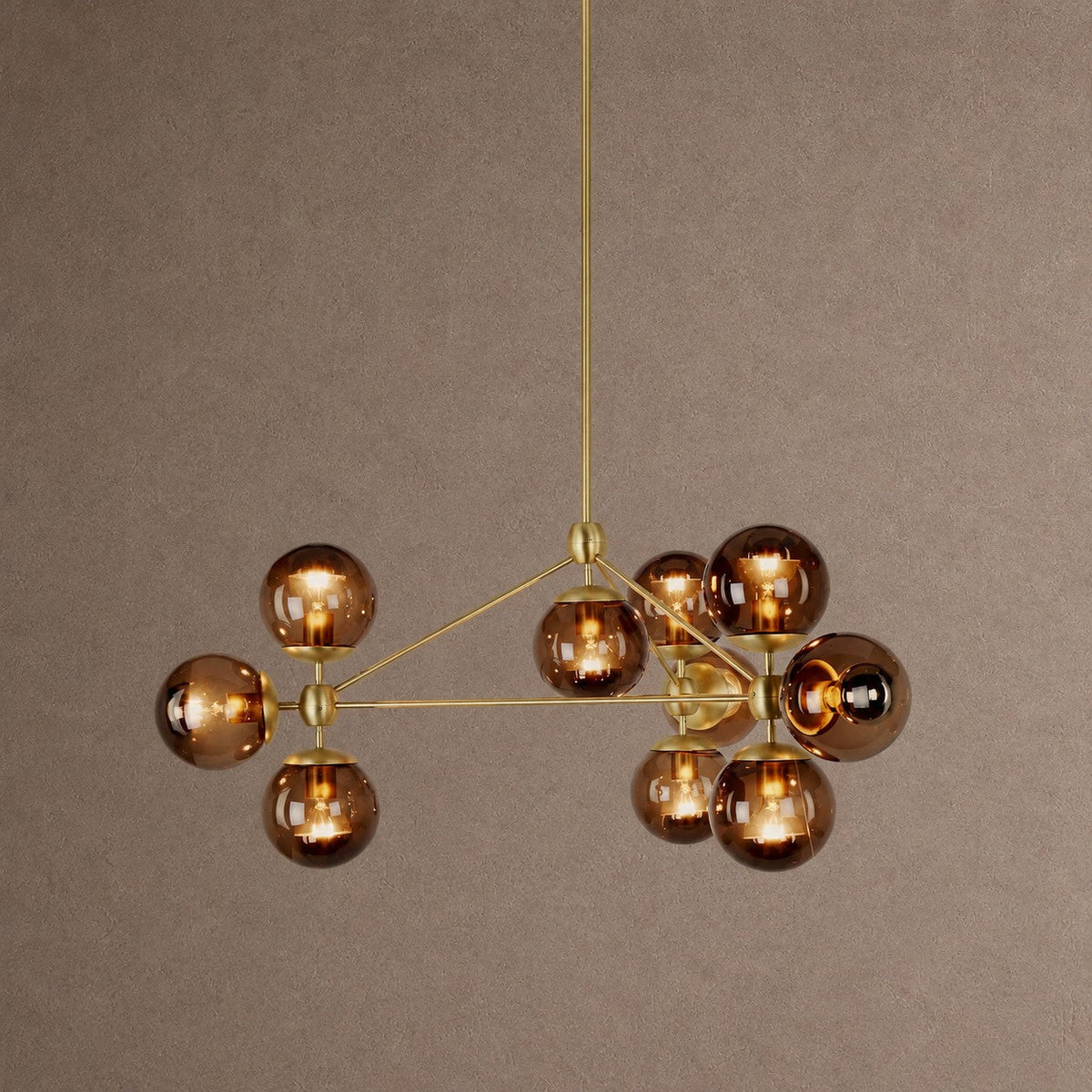 Modo Globe Chandelier - Brushed BrassCreamBlushlighting
