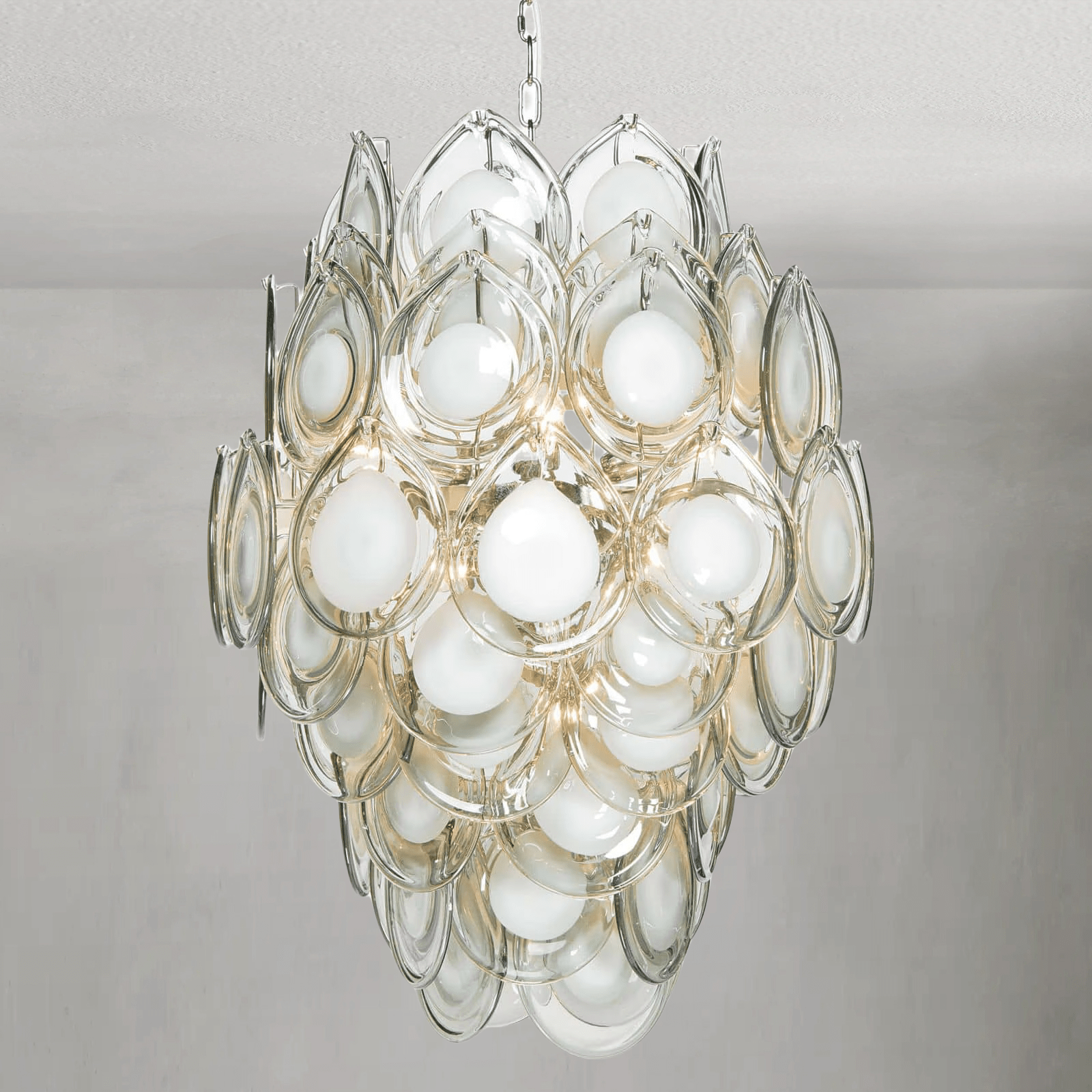 Montara Chandelier - Blushlighting