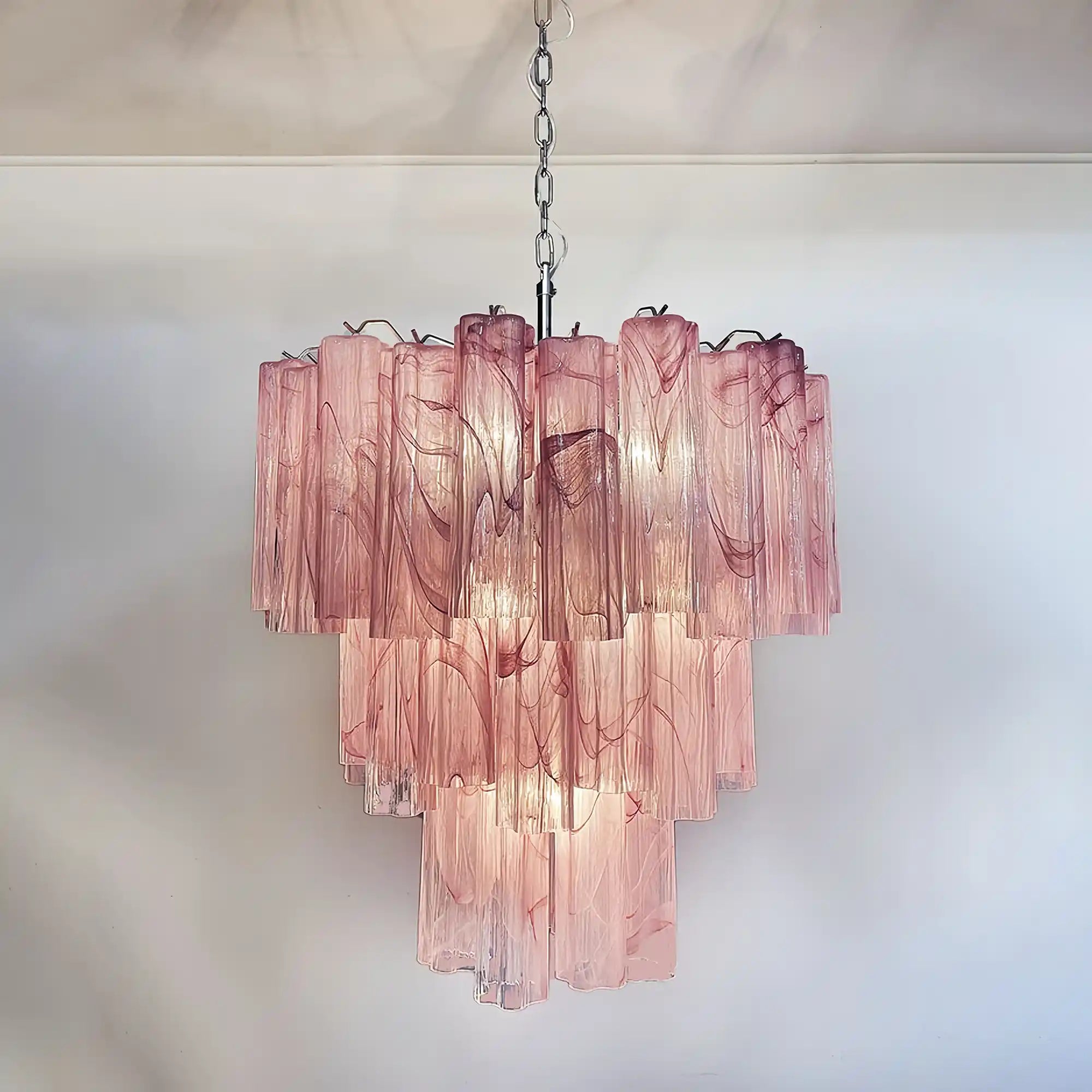 Murano Chandelier – 48 tubes – Alabaster Pink-Blushlighting
