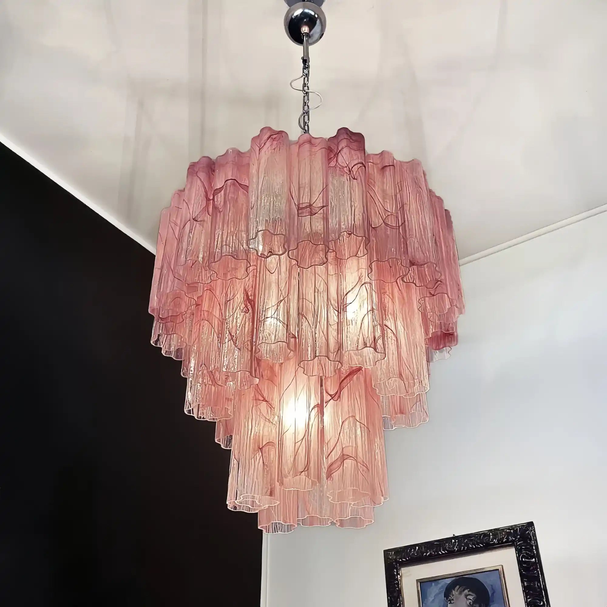 Murano Chandelier – 48 tubes – Alabaster Pink-Blushlighting